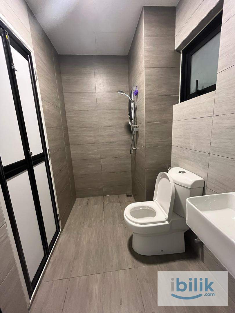 Small Room For Rent@RM600 (include aircond) FEMALE unit, Rimbayu Area - Image 3