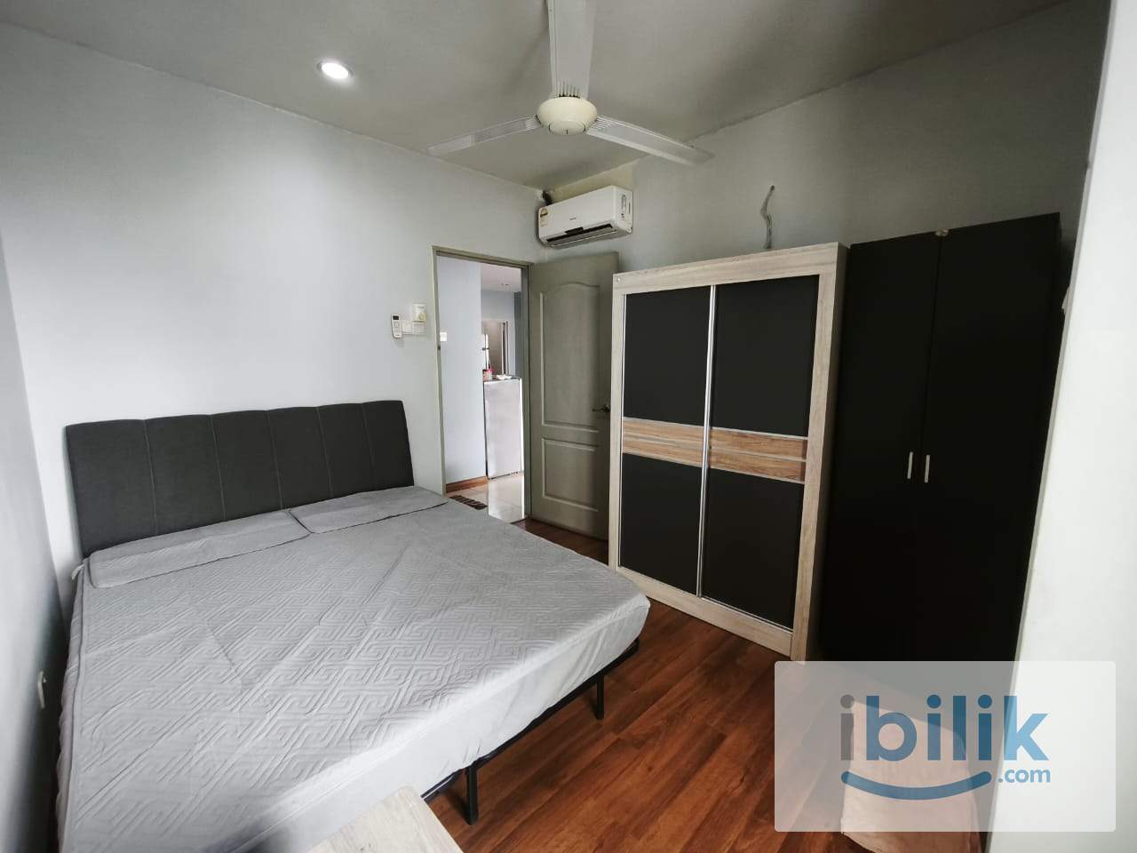 [LRT CHERAS] SERI PUTERI CONDOMINIUM - MIDDLE ROOM (OWN BATHROOM) (FEMALE) - Image 1