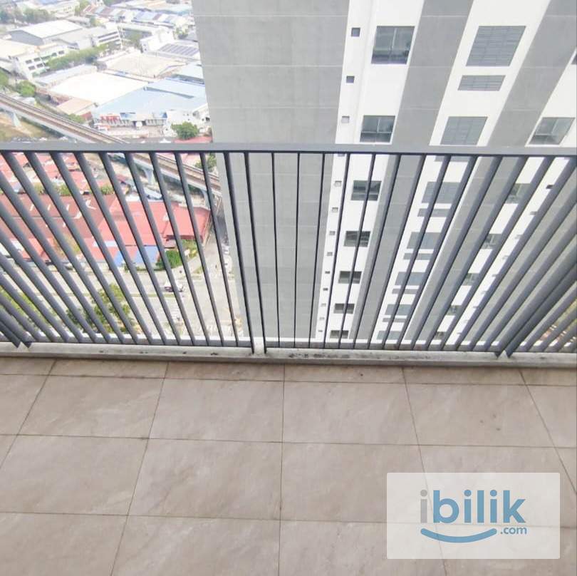 Non Sharing, Medium Balcony Room @ Kota Damansara - Image 3
