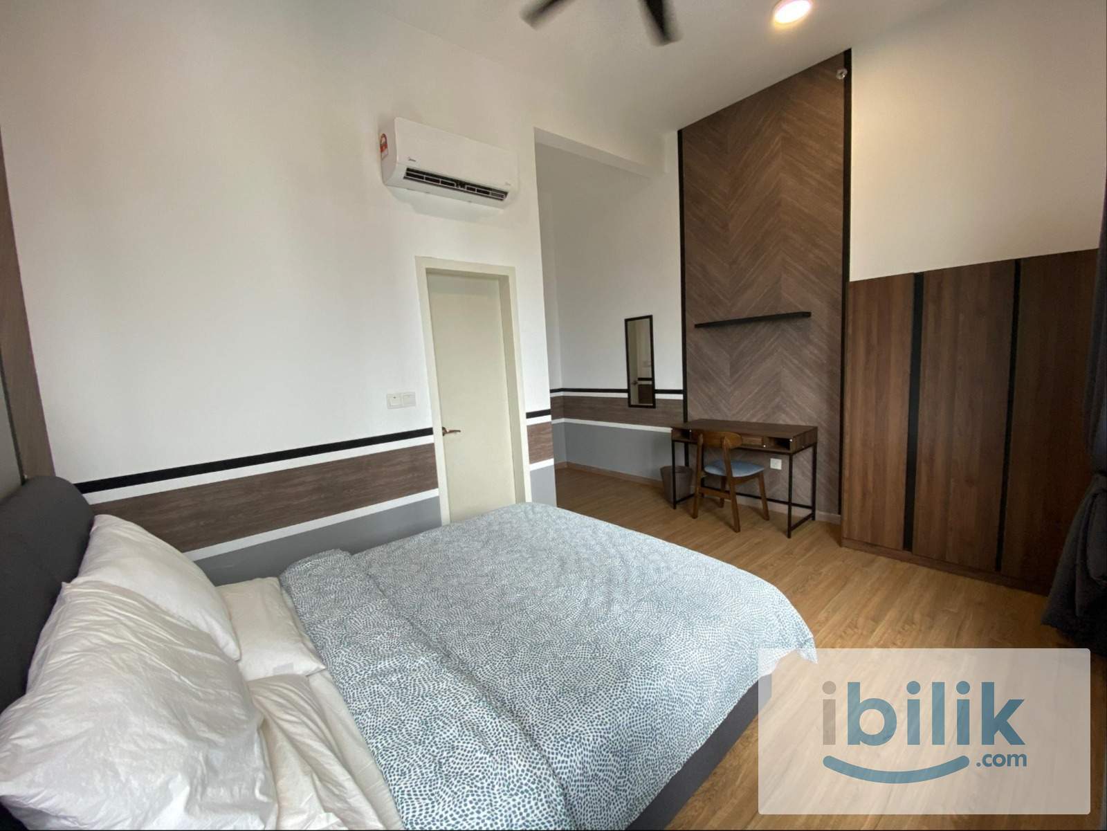 Female Master Room with Private Bathroom near MRT in KL - Image 7