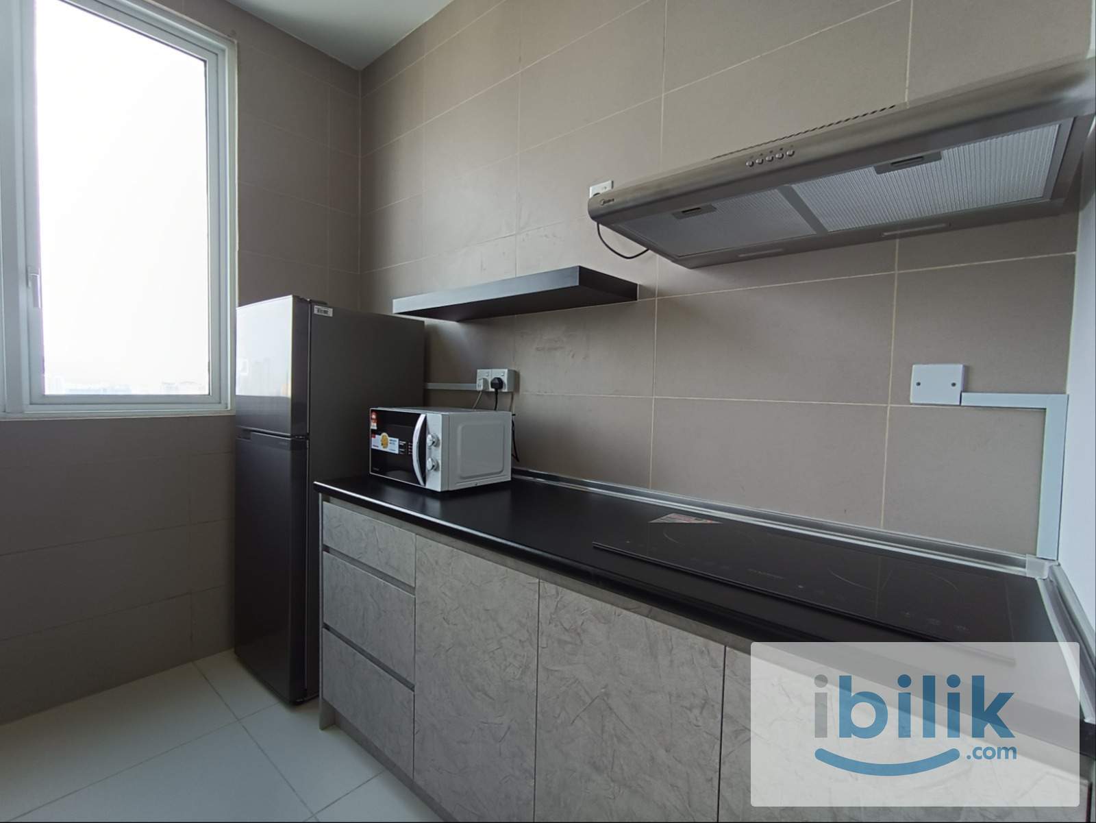 FEMALE Master Room with Private Bathroom near MRT in KL - Image 9