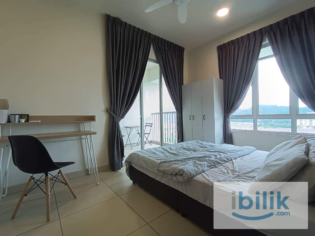Masterbedroom Balcony For Rent @Near MRT - Image 5
