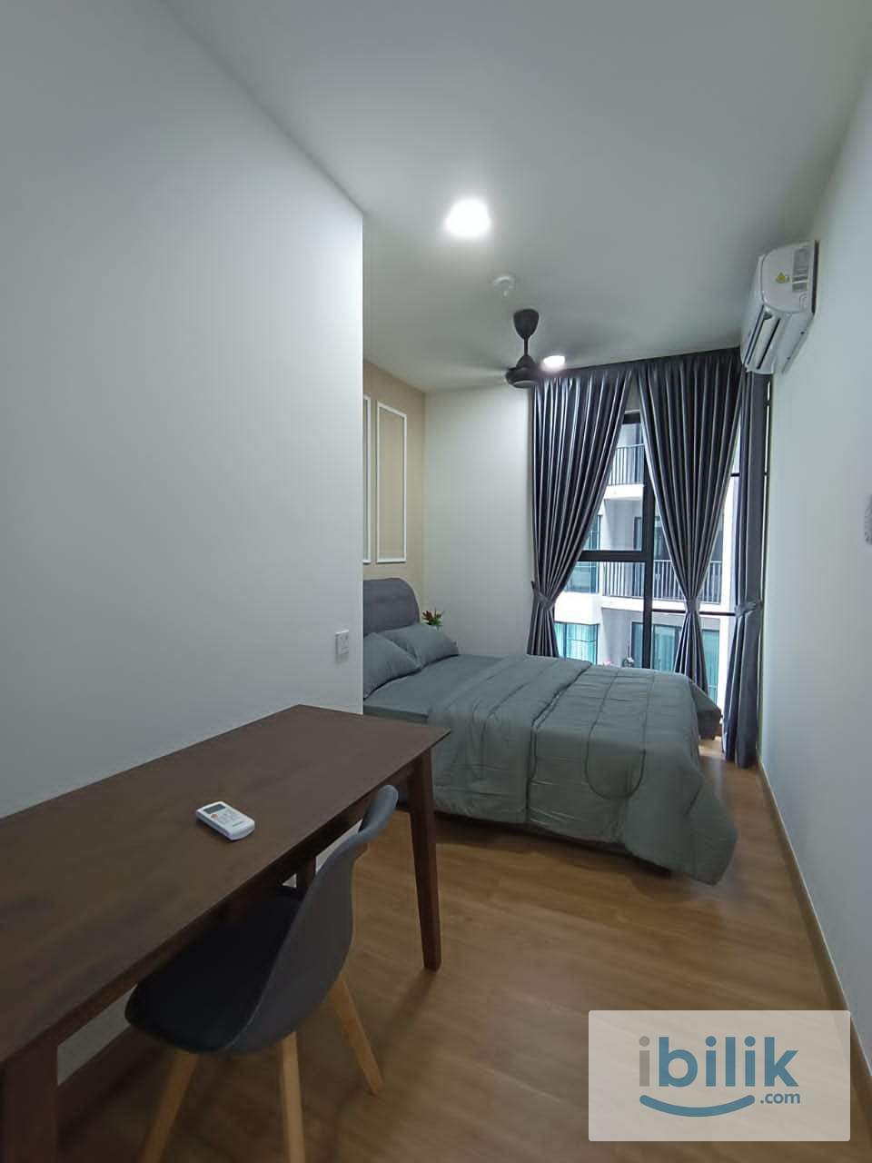 Female Middle Room For Rent Near LRT Ara Damansara  - Image 1