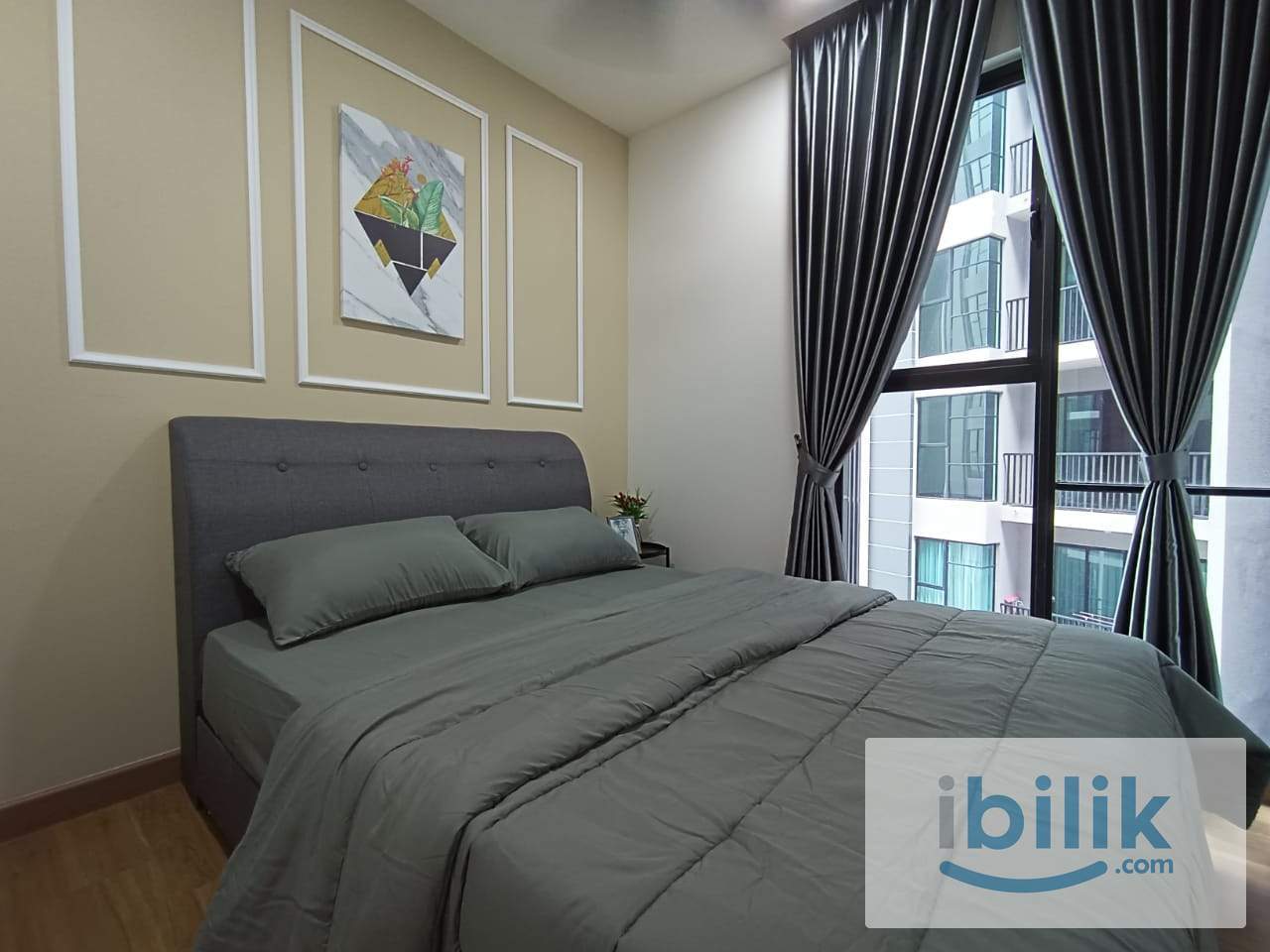 Female Middle Room For Rent Near LRT Ara Damansara  - Image 4