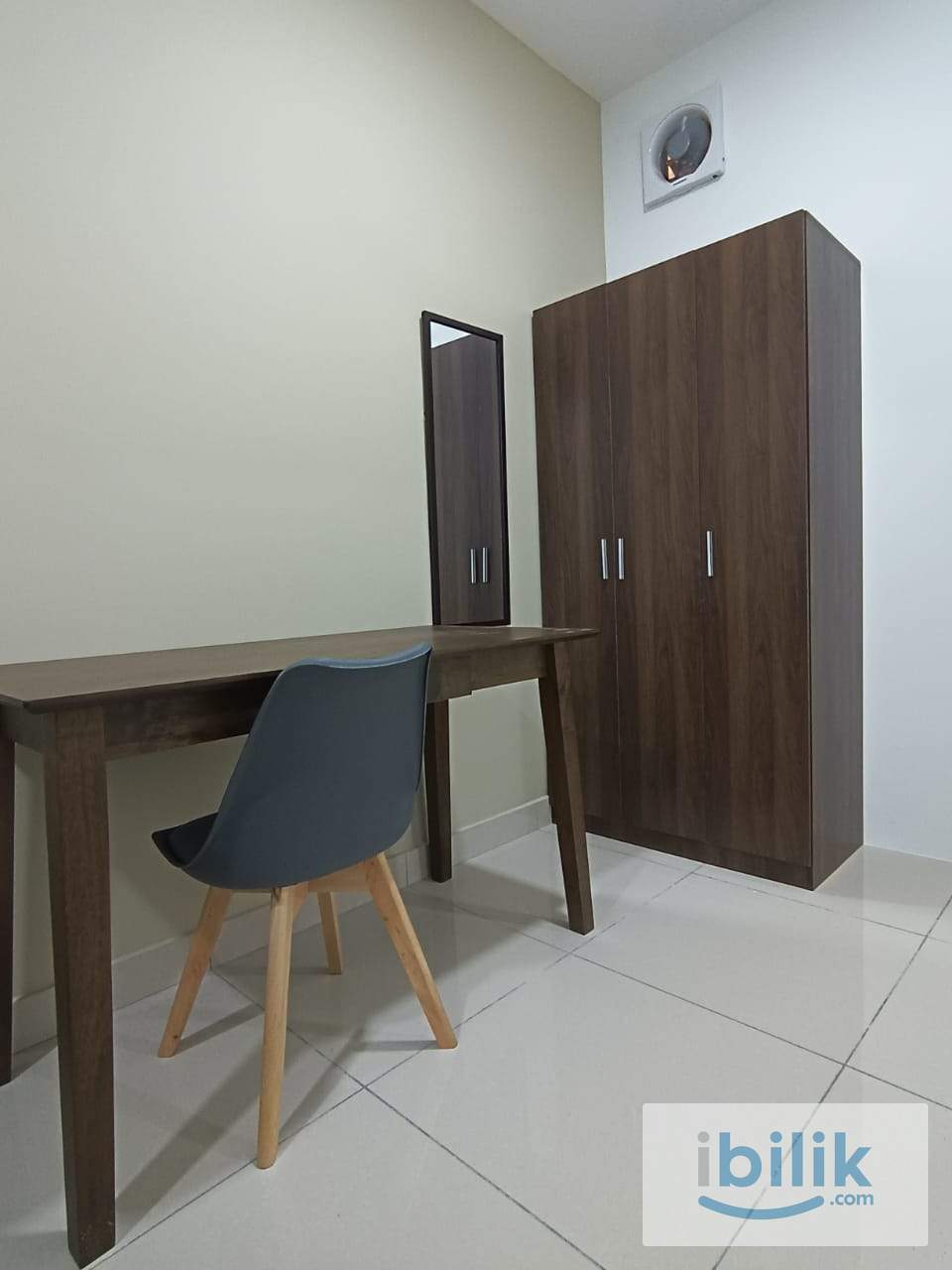 Female Single Room For Rent Near LRT Ara Damansara  - Image 3