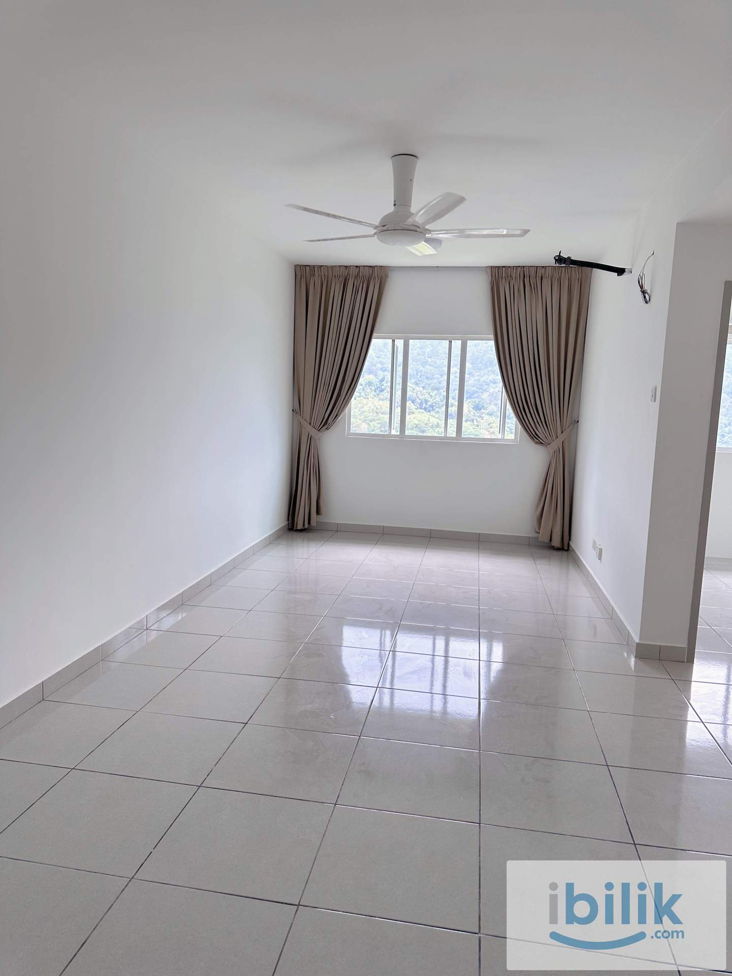 Whole unit  - Image 1