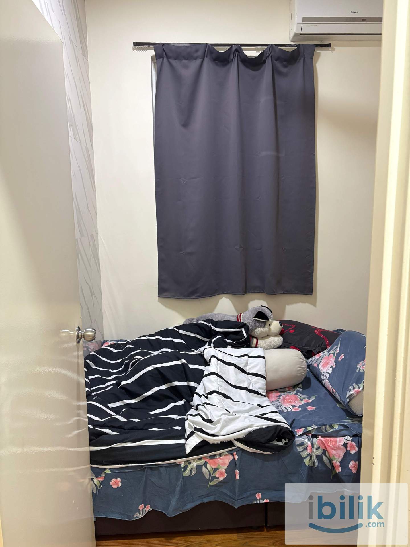 Room for rental in Nusa Heights - Image 1