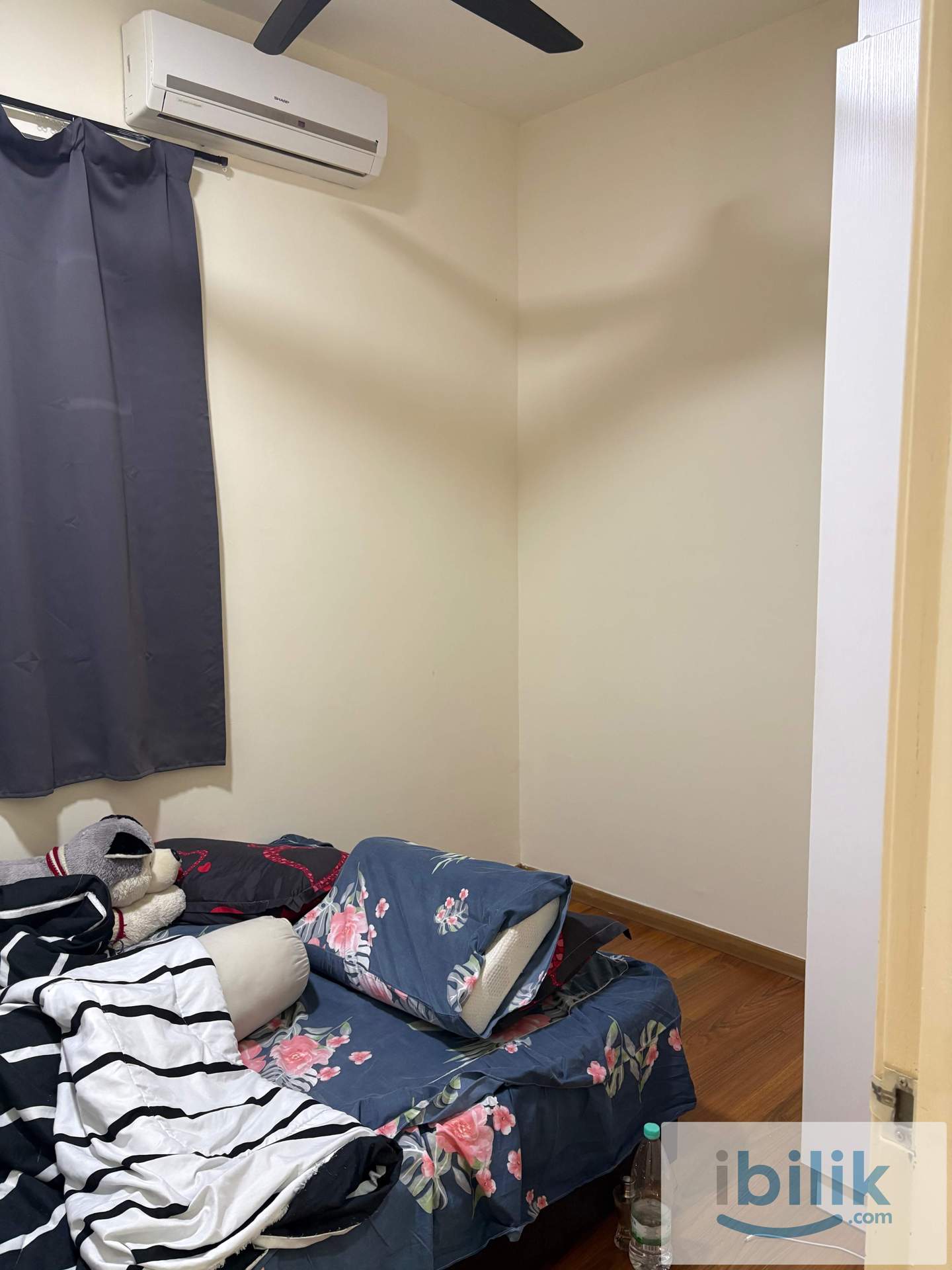 Room for rental in Nusa Heights - Image 2