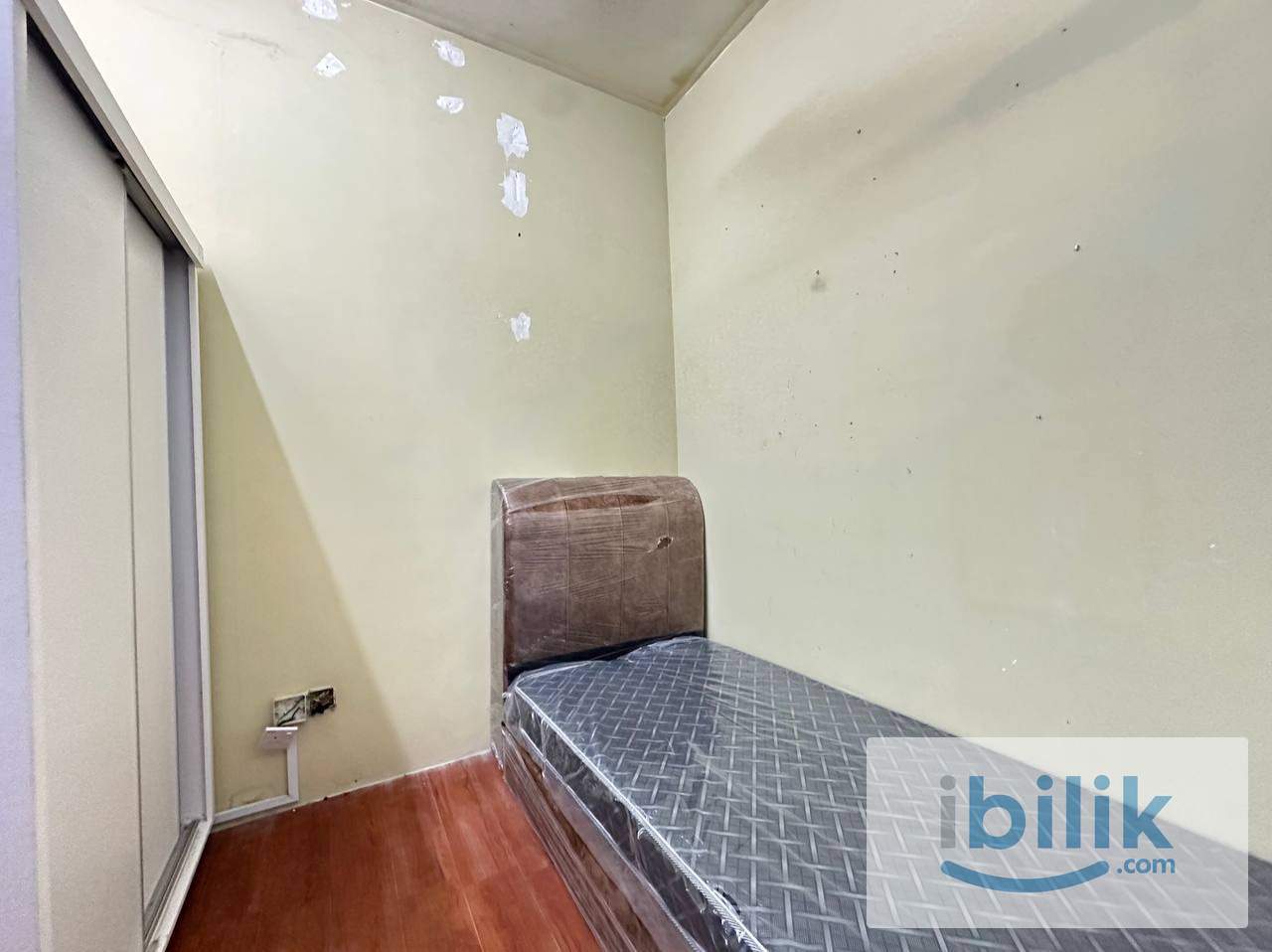SMALL ROOM (INCLUSIVE WIFI) - Image 6