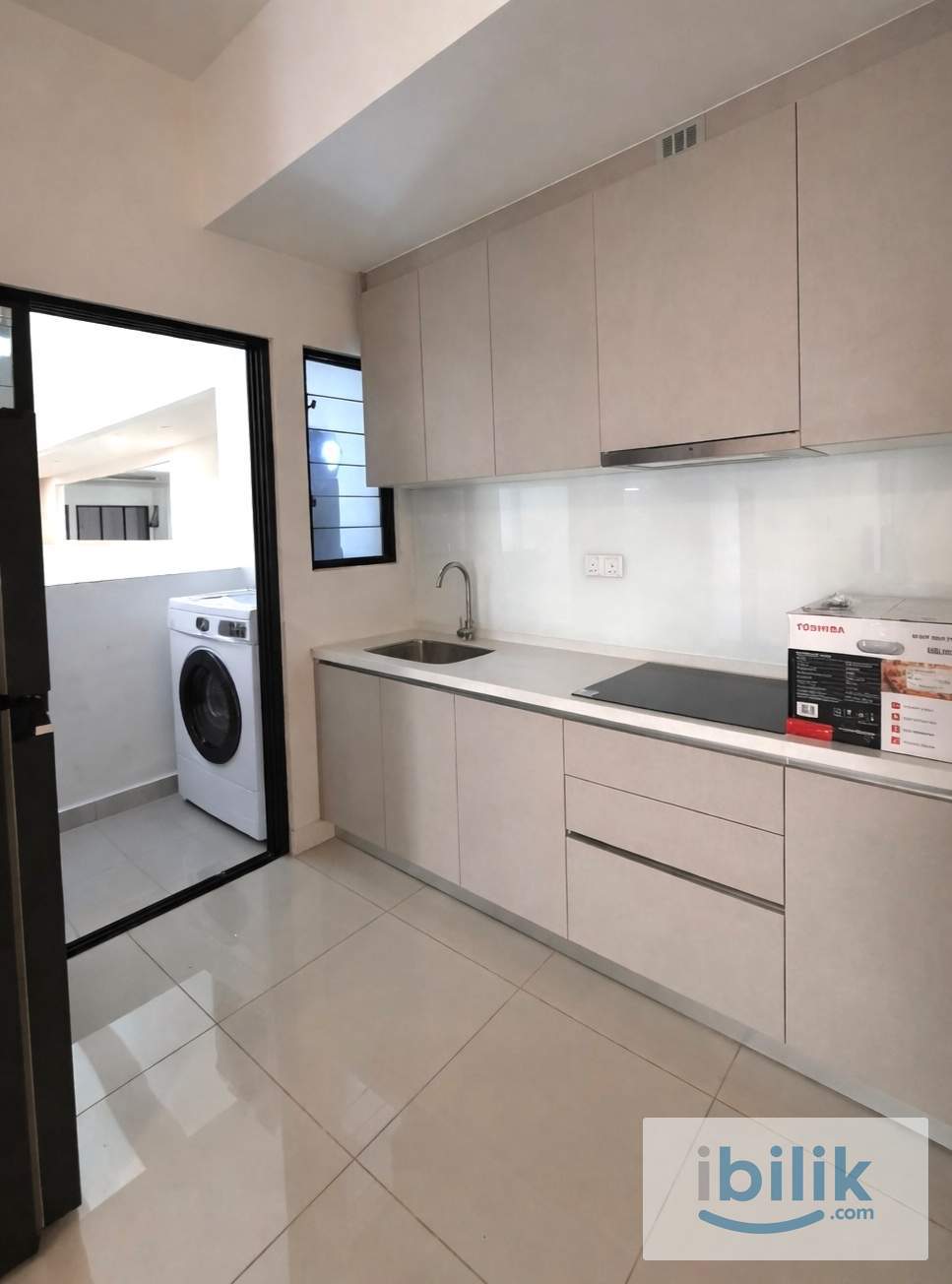 📣 Skyline KL (Female Room - Middle / Small) 🚶🏻‍♀️🚆 1-min walk to LRT Pudu (near TRX, 118, KLCC, Bukit Bintang) - Image 5