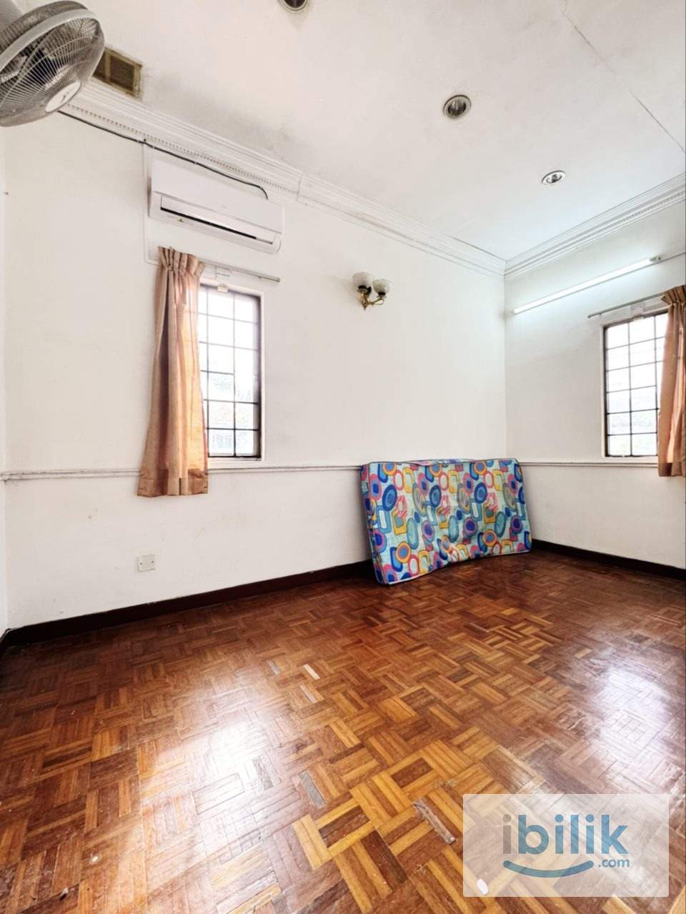 Zero Deposit ‼️ Female Unit 👭 Walking Distance to Bandar Utama MRT  - Image 4