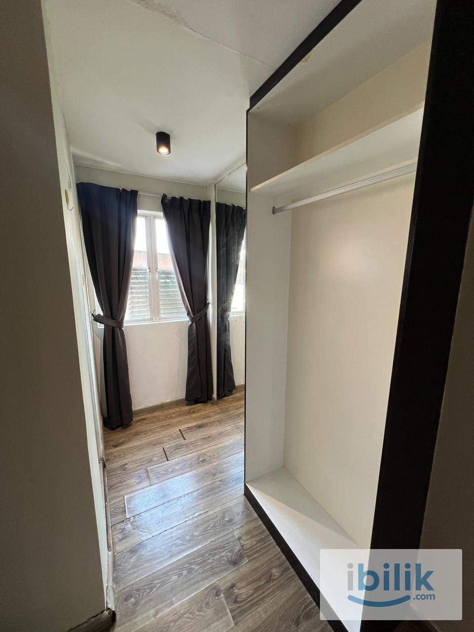 🚝 LRT Titiwangsa + MRT Hospital KL 🌟 2 Stop to KLCC ❤️ Coliving KK Hotel Jln Pahang Master Room v Private Bathroom - Image 4