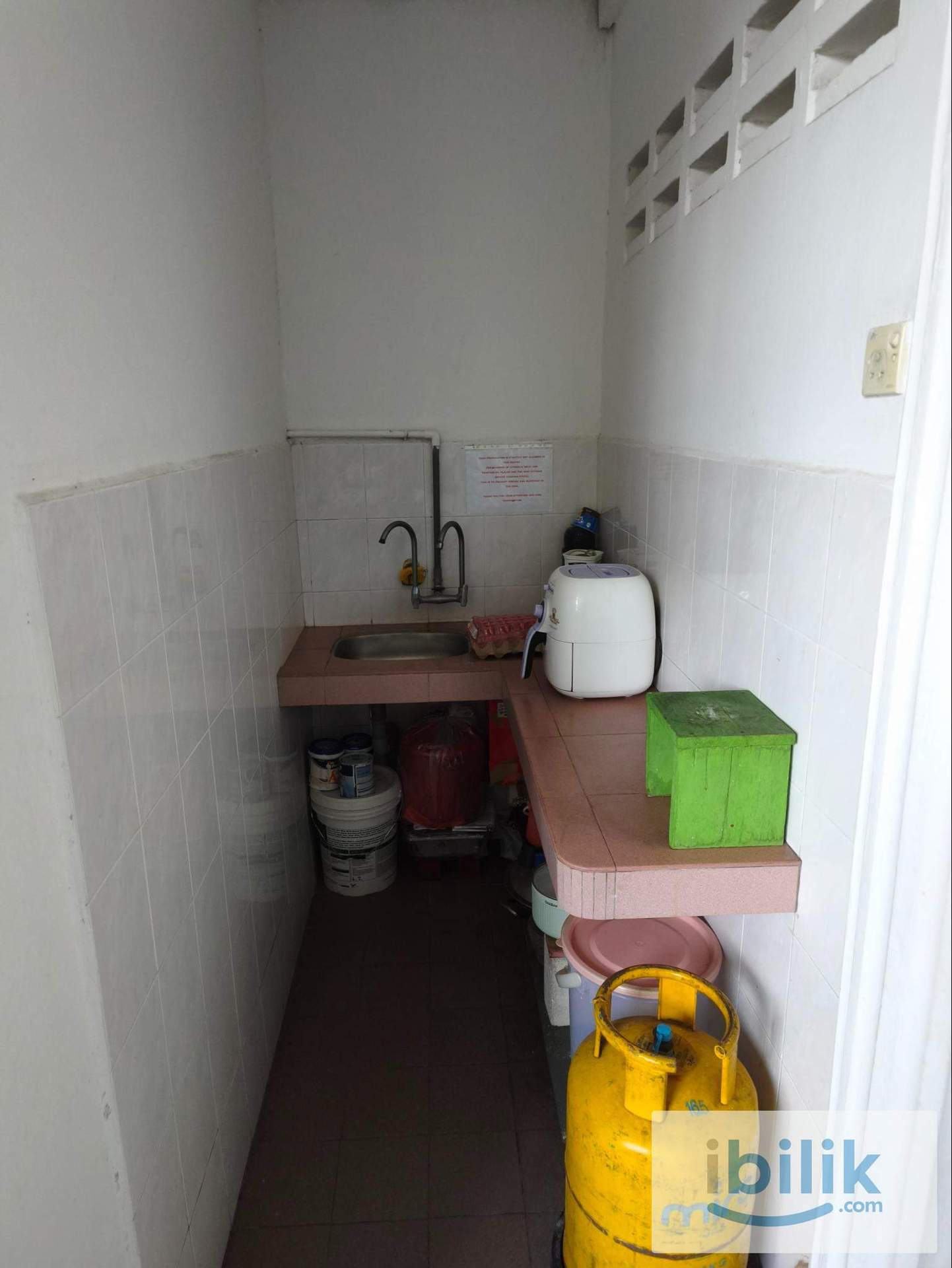 Cozy Student Room Near MMU – Only RM340 (Utilities Included) - Image 5