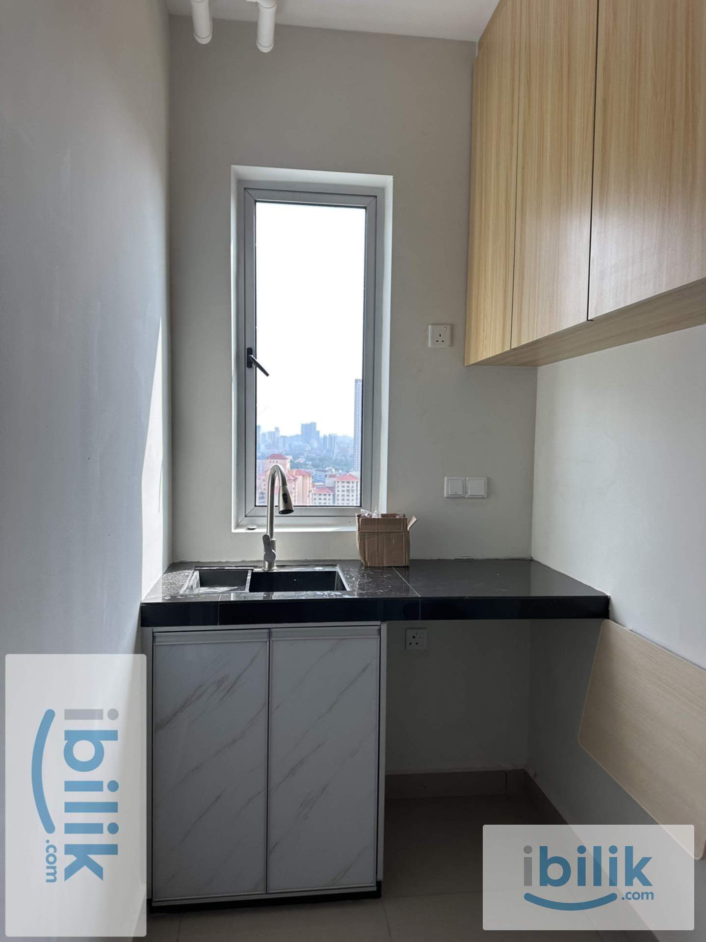 Block A Level 22 Big room for rent  - Image 2