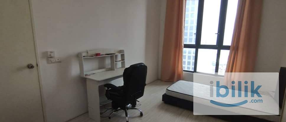 Master Bedroom @ Lexa Residence - Image 3