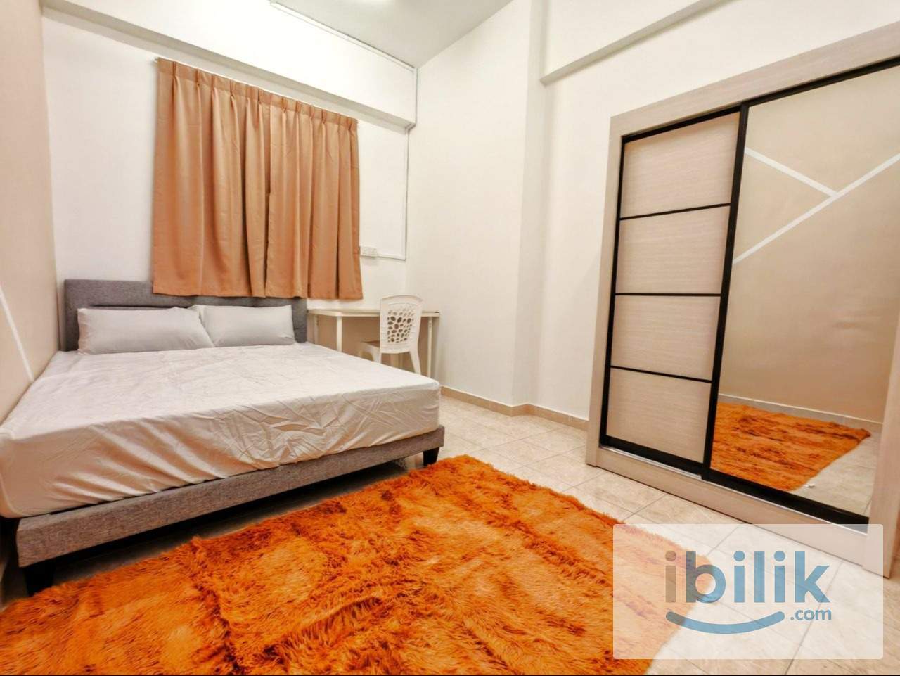 Spacious Room at Petaling Jaya, 5mins to LRT Kelana Jaya - Image 4