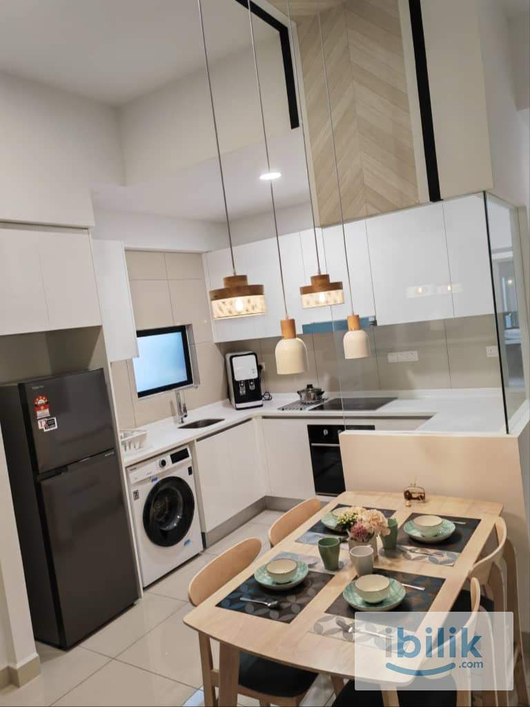 🏡🔥 Room Rental @ Astoria (ASR)  – Room 5 ✨ - Image 8