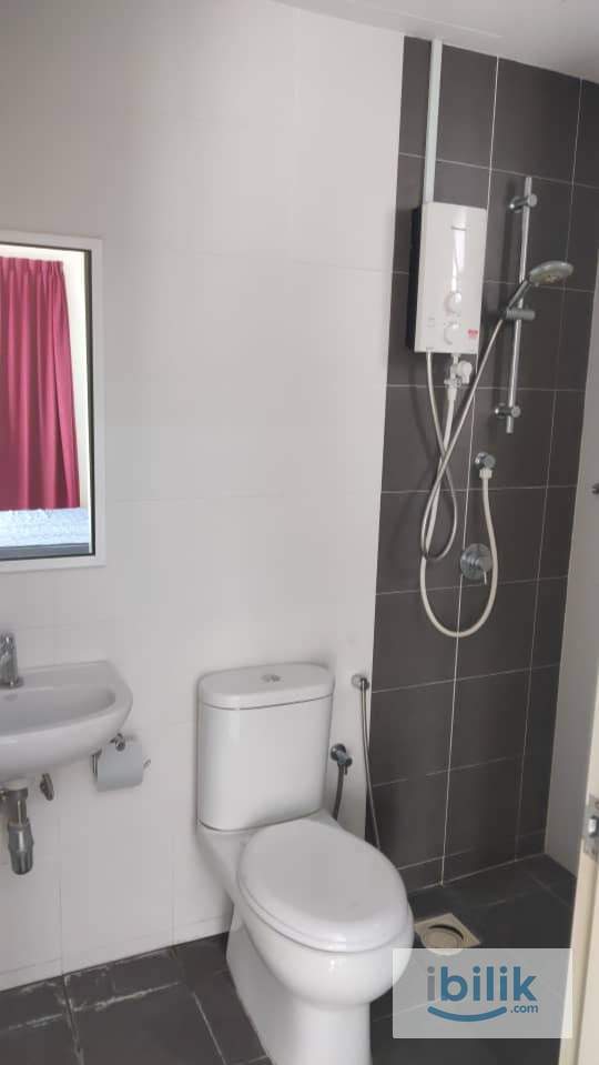 [Pacific Place, Ara Damansara] Big Room , Medium Room Mix Gender - Image 9