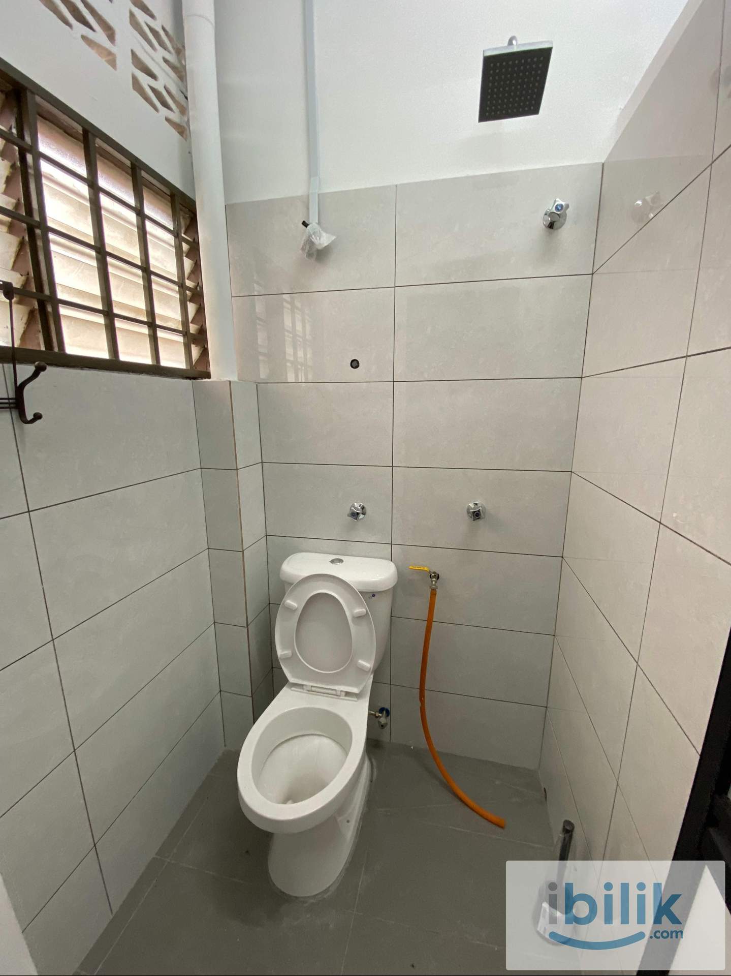 Middle Room near PANTAI & HTAR Hospital (PortKlang) - Image 4
