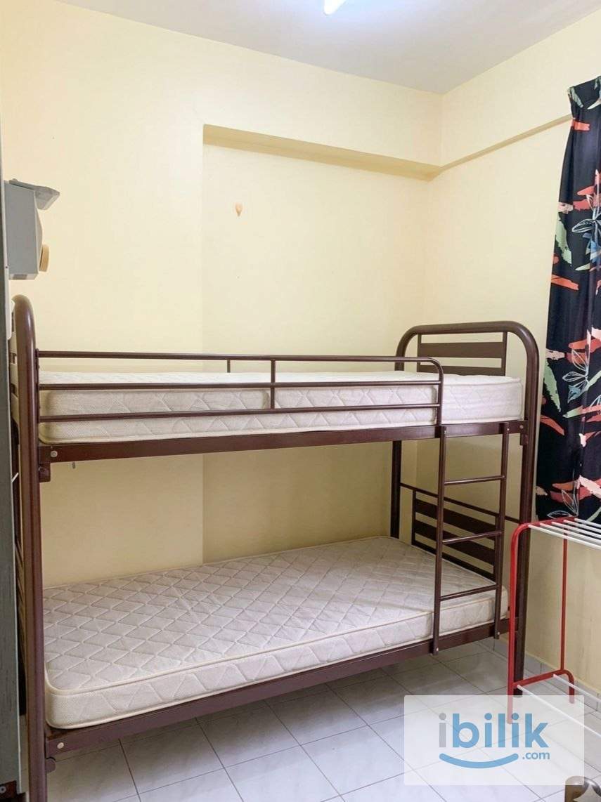 Single Room - Image 1