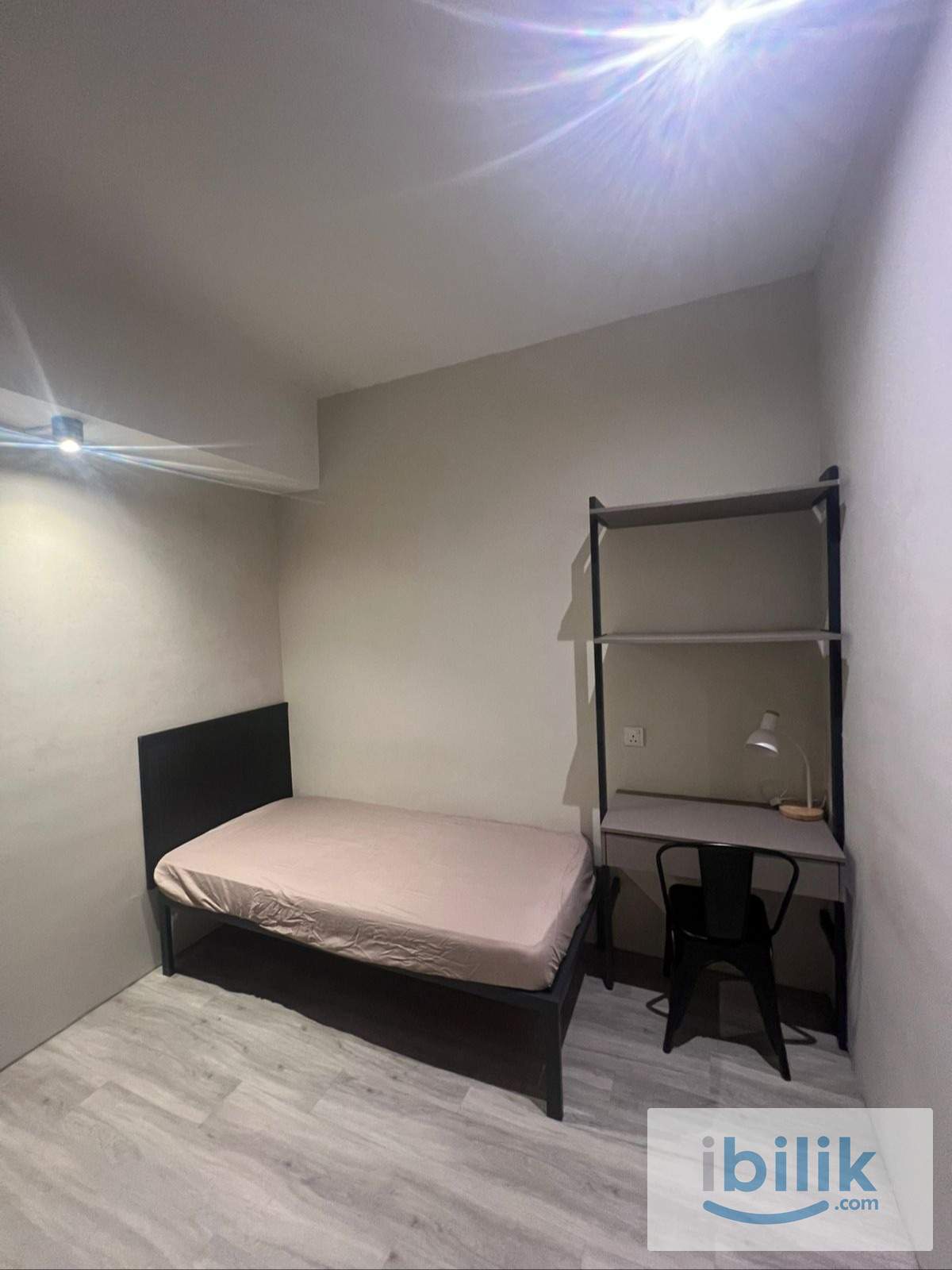 💥 NO DEPOSIT‼️ NO DEPOSIT‼️ 💥 😍 Premium Co-Living Room @ JL Co-Living 😍 🏨 Hotel-Style Living | Ready for Long Stay - Image 5