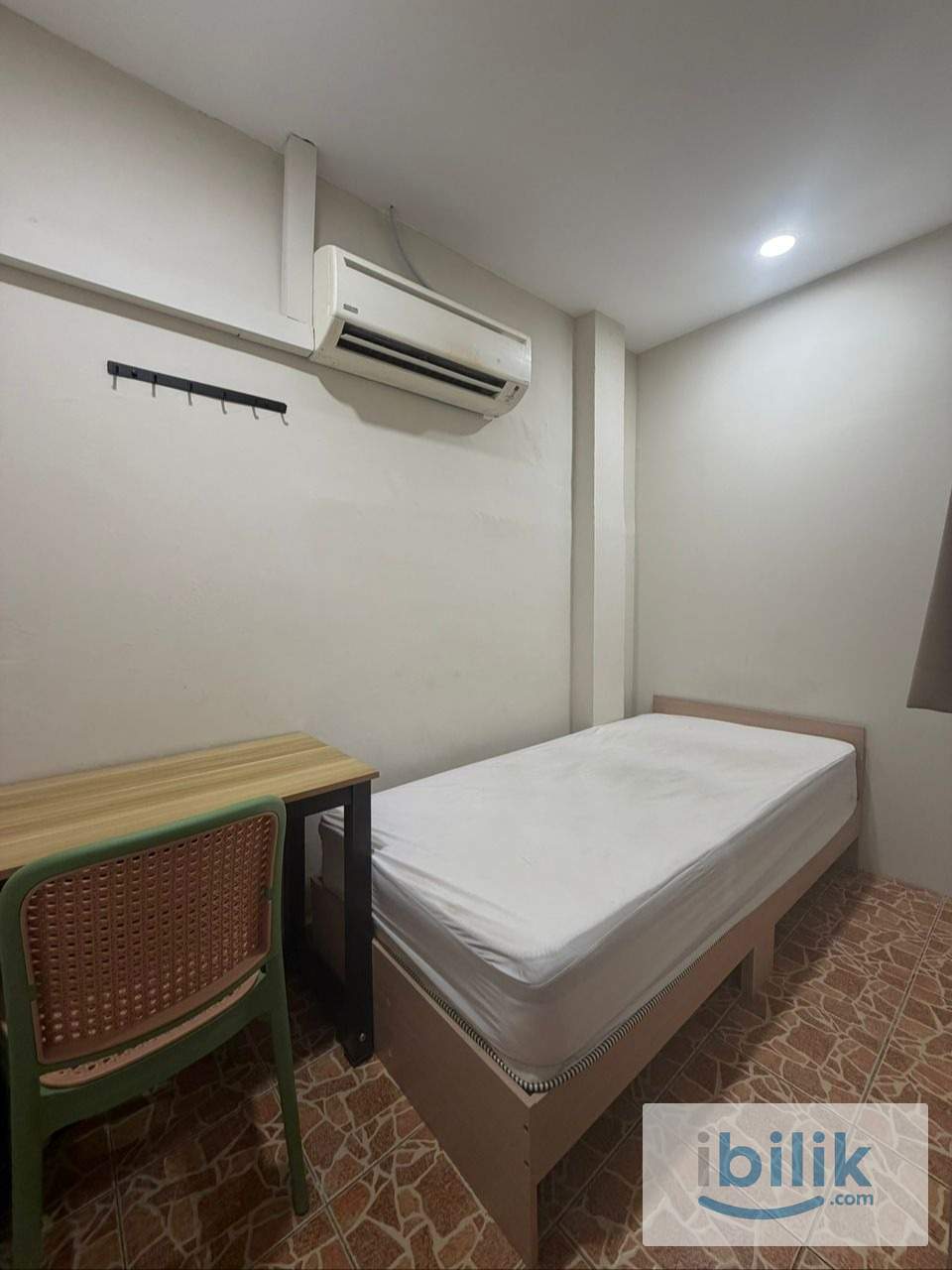 🔥 0 DEPOSIT – NEW HOSTEL @ BRICKFIELDS KL | WALK TO KL SENTRAL, LRT & MRT | PRIME LOCATION - Image 3
