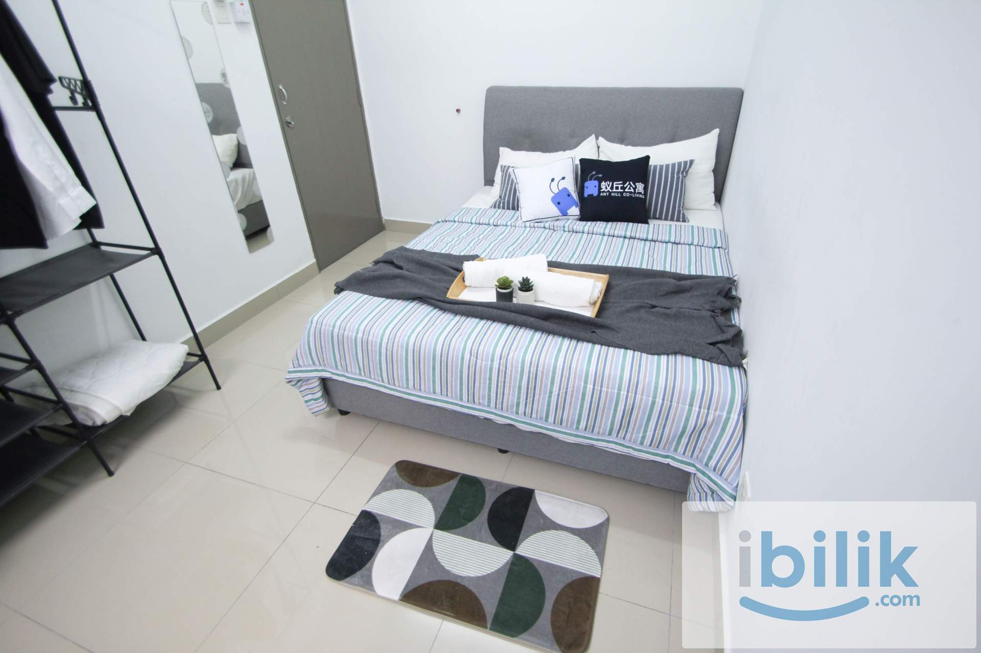 Medium Room for rent at Casa Residenza, Kota Damasara - Image 1