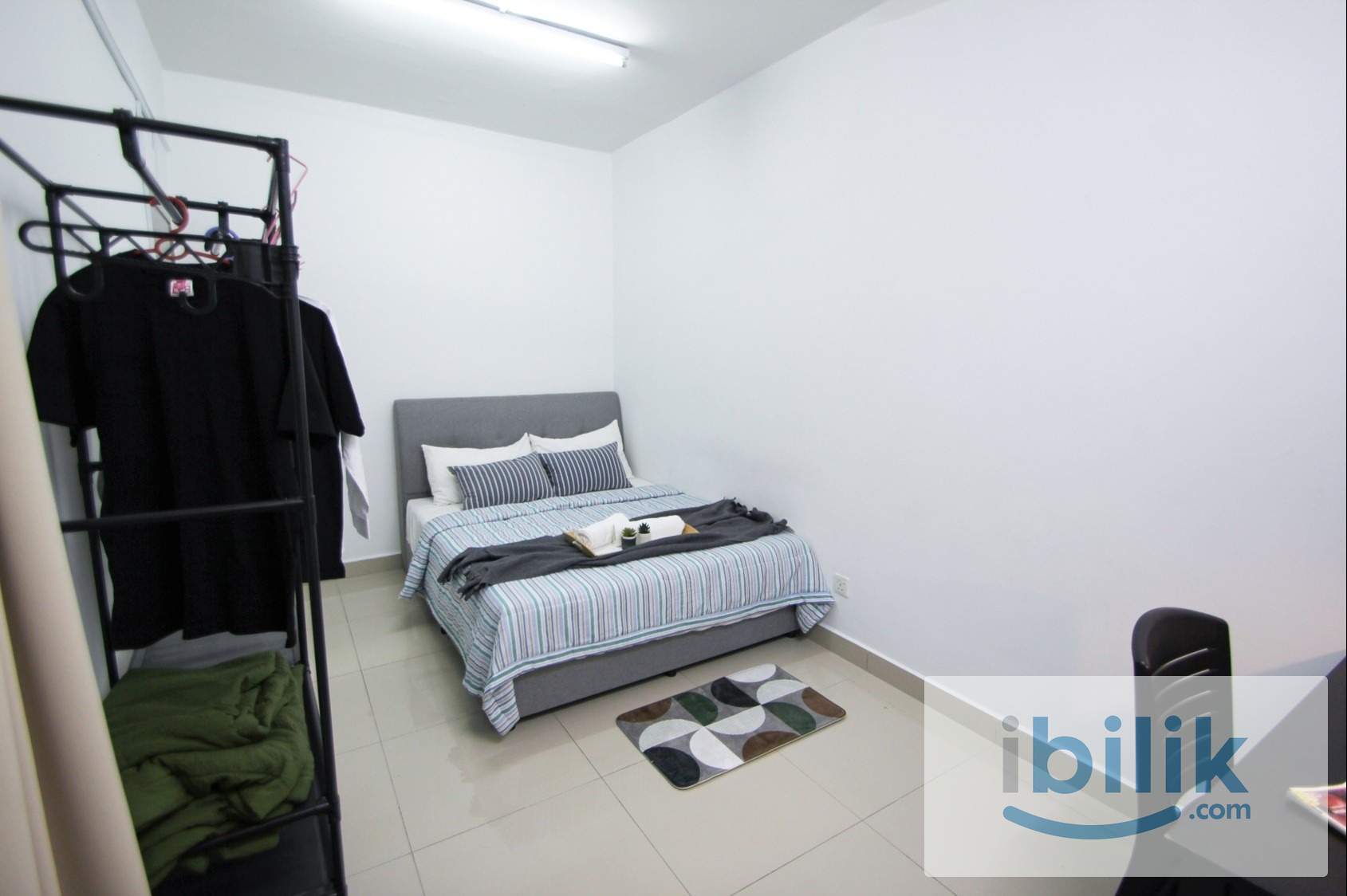 Medium Room for rent at Casa Residenza, Kota Damasara - Image 3
