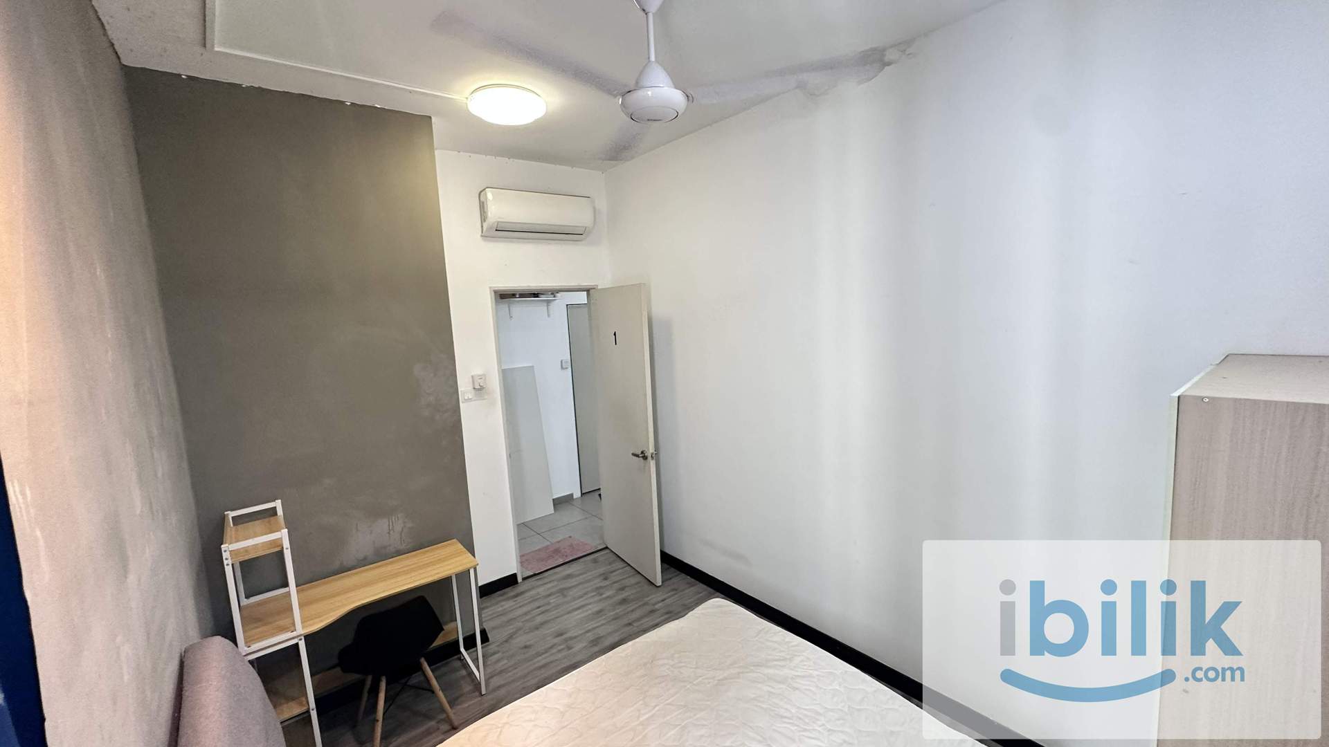  D'Sands Residence Medium Room‼️Near KTM‼️ - Image 3