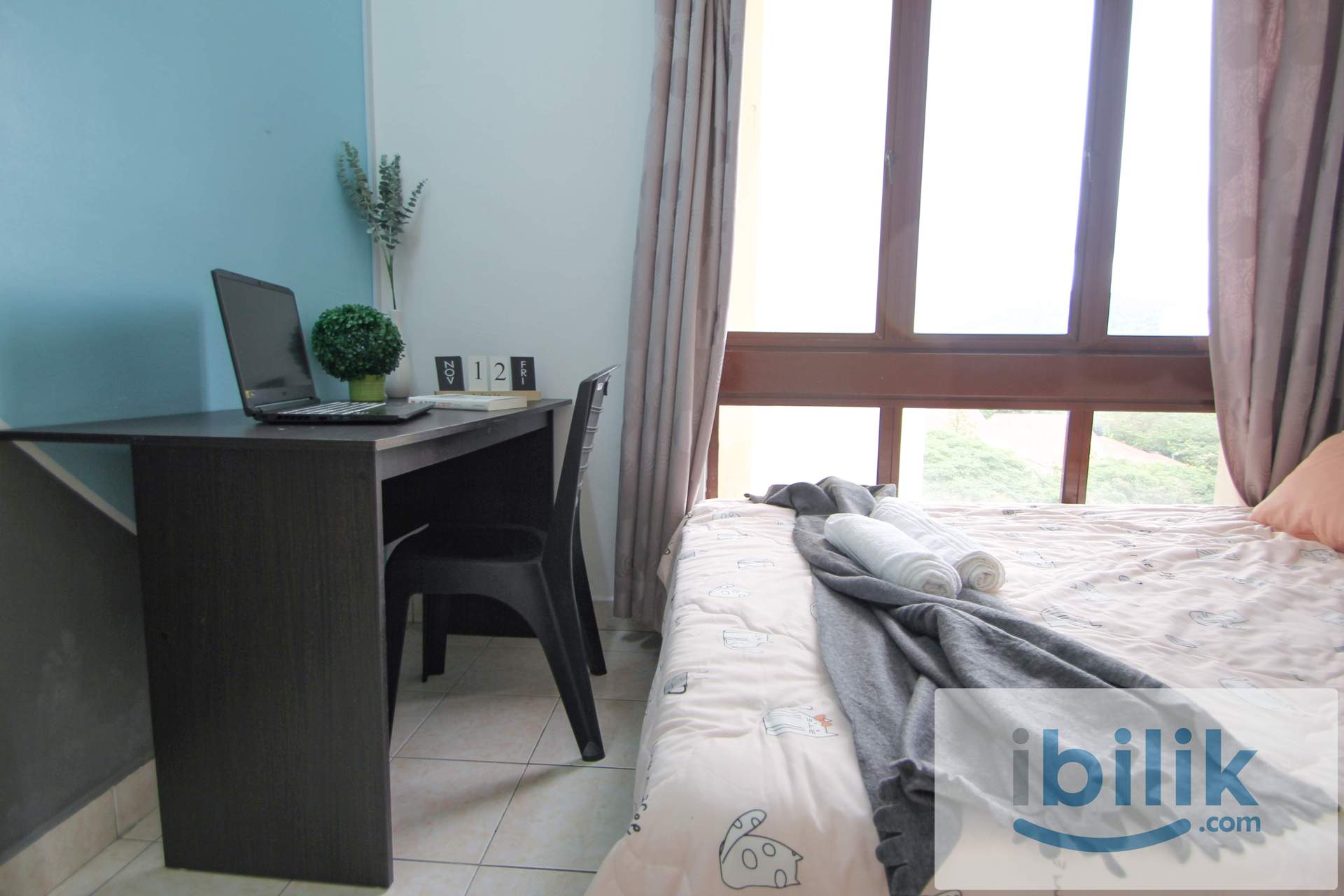 Fully Furnished✅Include Utilities✅Middle Queenbedroom with windows and AC located in Palm spring, KD - Image 5