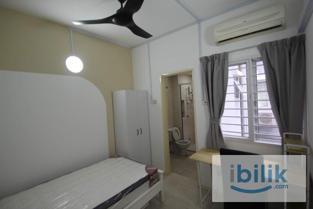 Promotion Price😍Including Car park🚗Super single bedroom with private bathroom located in D'alpinia - Image 4