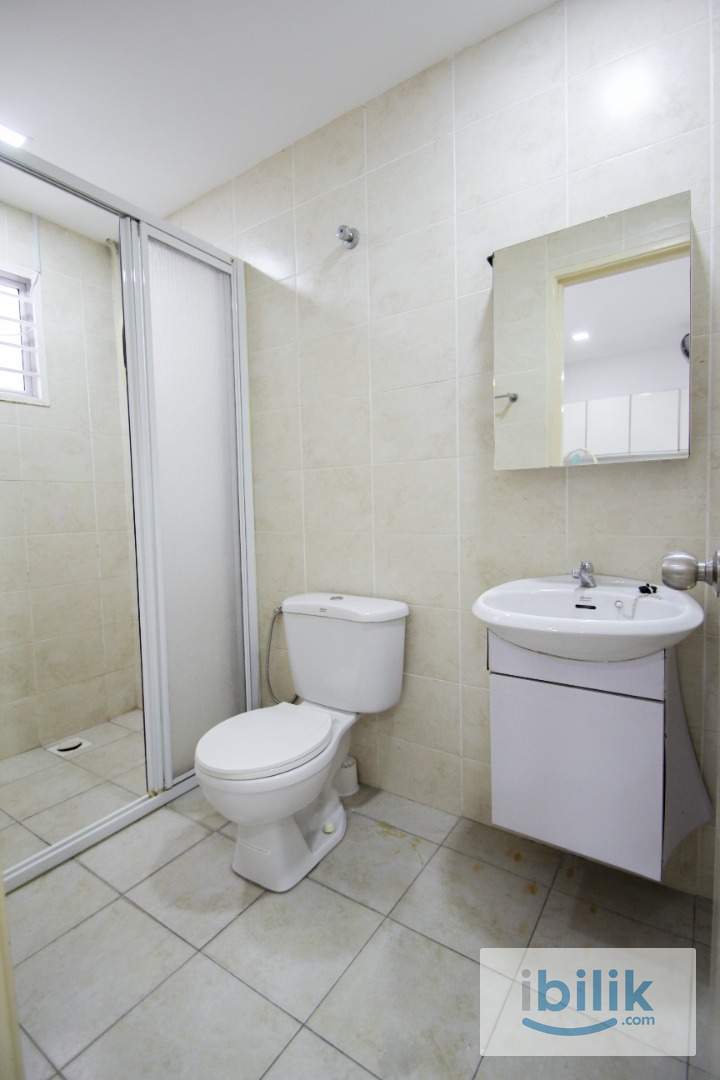 Promotion Price😍Including Car park🚗Super single bedroom with private bathroom located in D'alpinia - Image 6