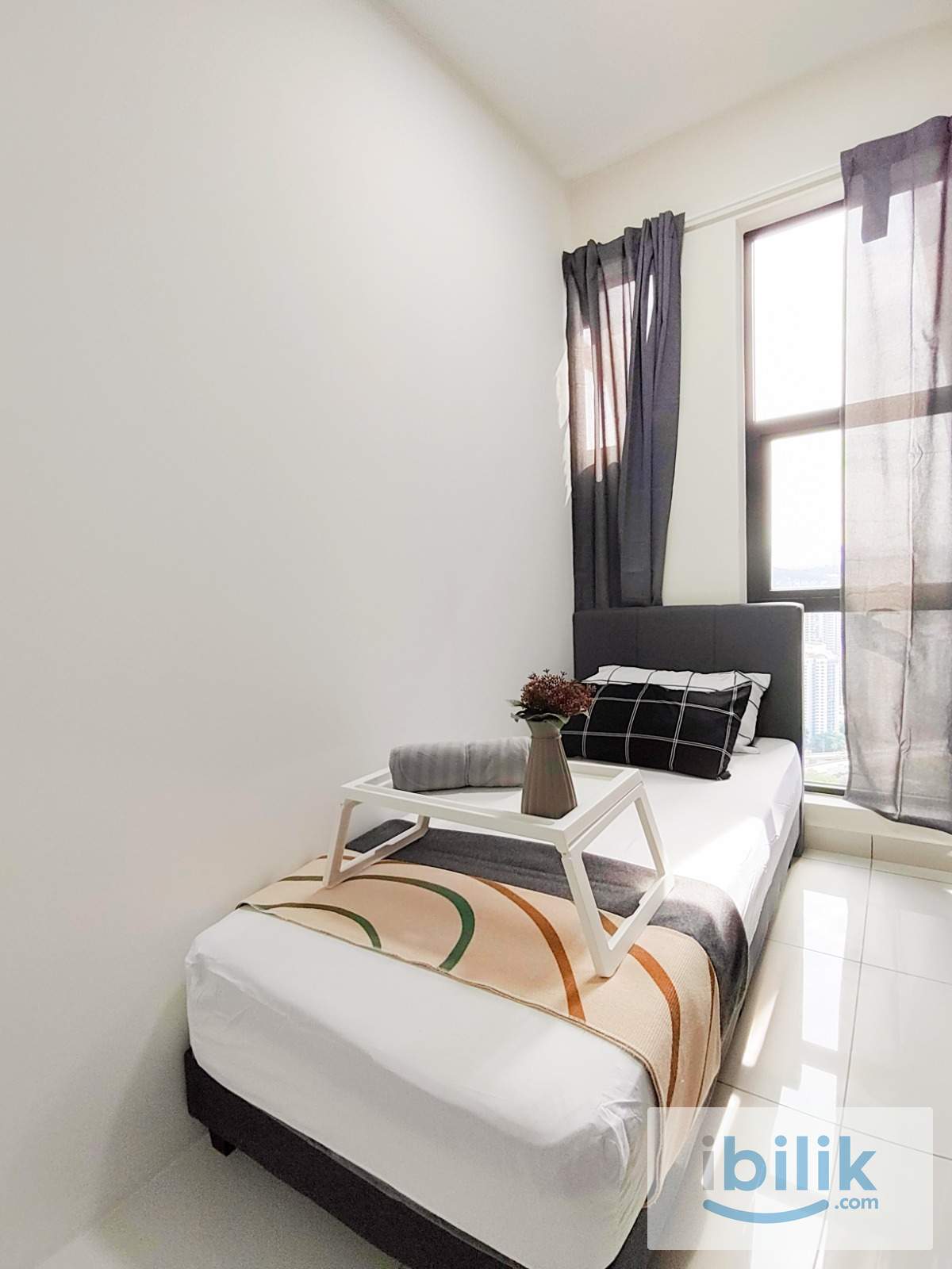 New Unit😍New Rennovated🌟Single bedroom with windows and AC located in ARTE mont kiara  - Image 3