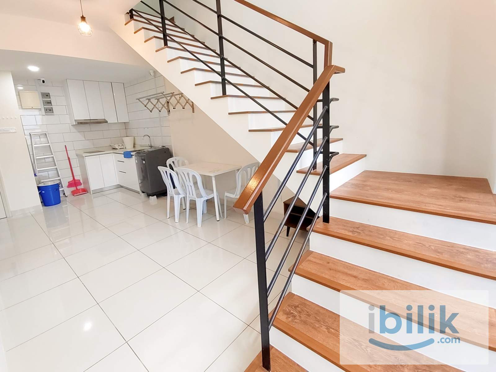New Unit😍New Rennovated🌟Single bedroom with windows and AC located in ARTE mont kiara  - Image 9