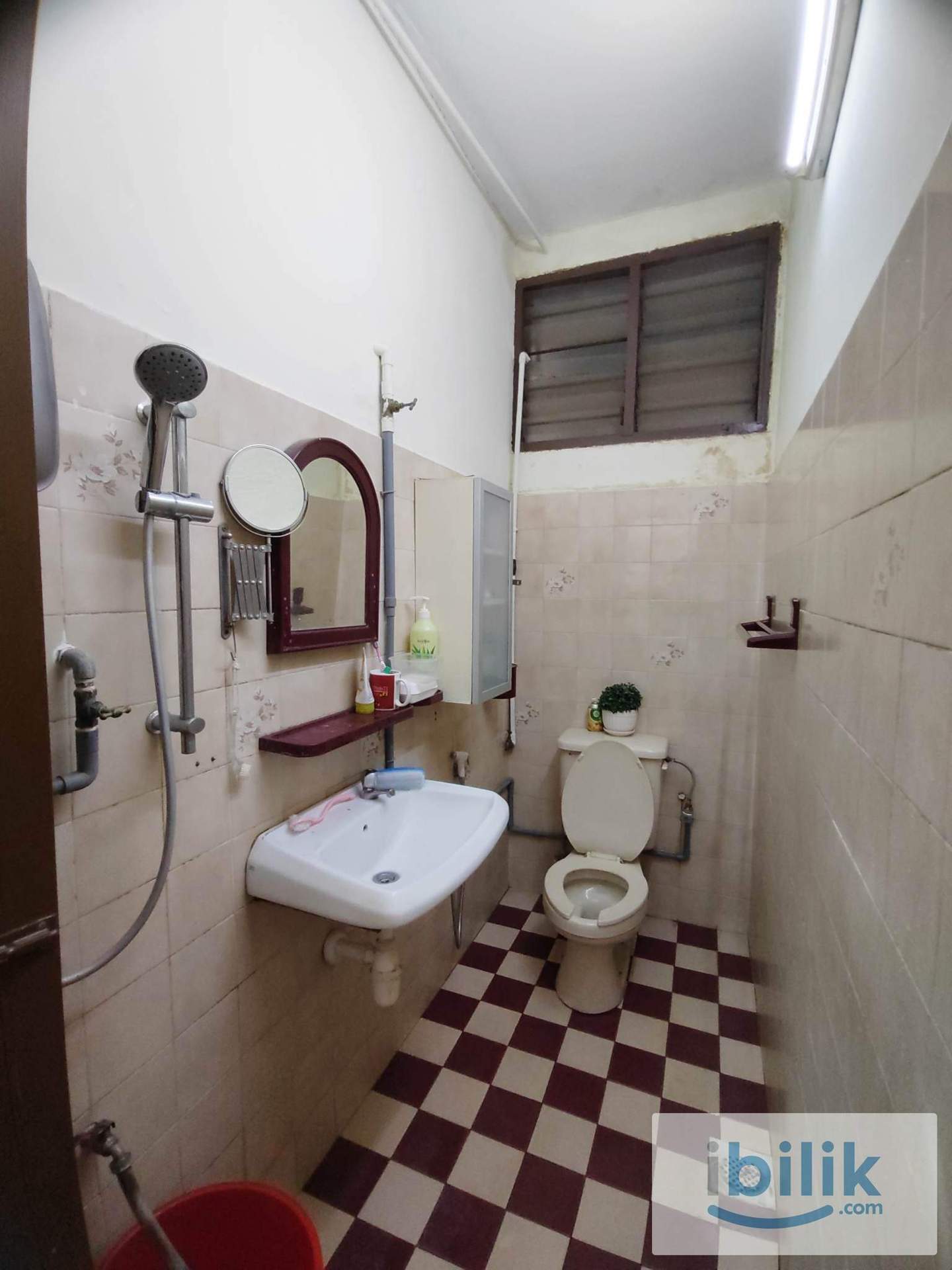 Including Car Park🚗Best Location✅Single bedroom with windows and AC located in Taman Paramount, PJ - Image 8