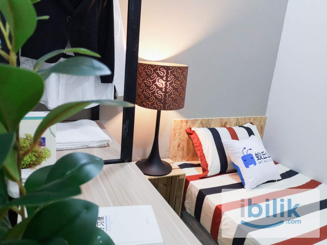 Include Utilities and Car Park🚗Single bedroom with fans only located in Taman Aman, PJ - Image 2