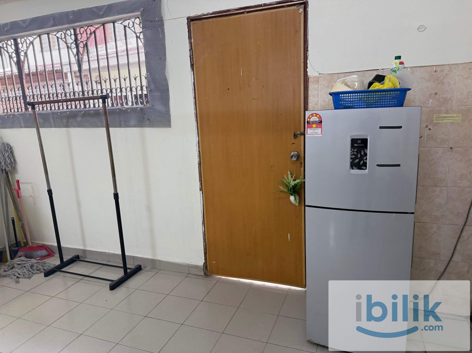 🌿 Relax & Stay Comfortable – Rooms Available in Subang Jaya - Image 2