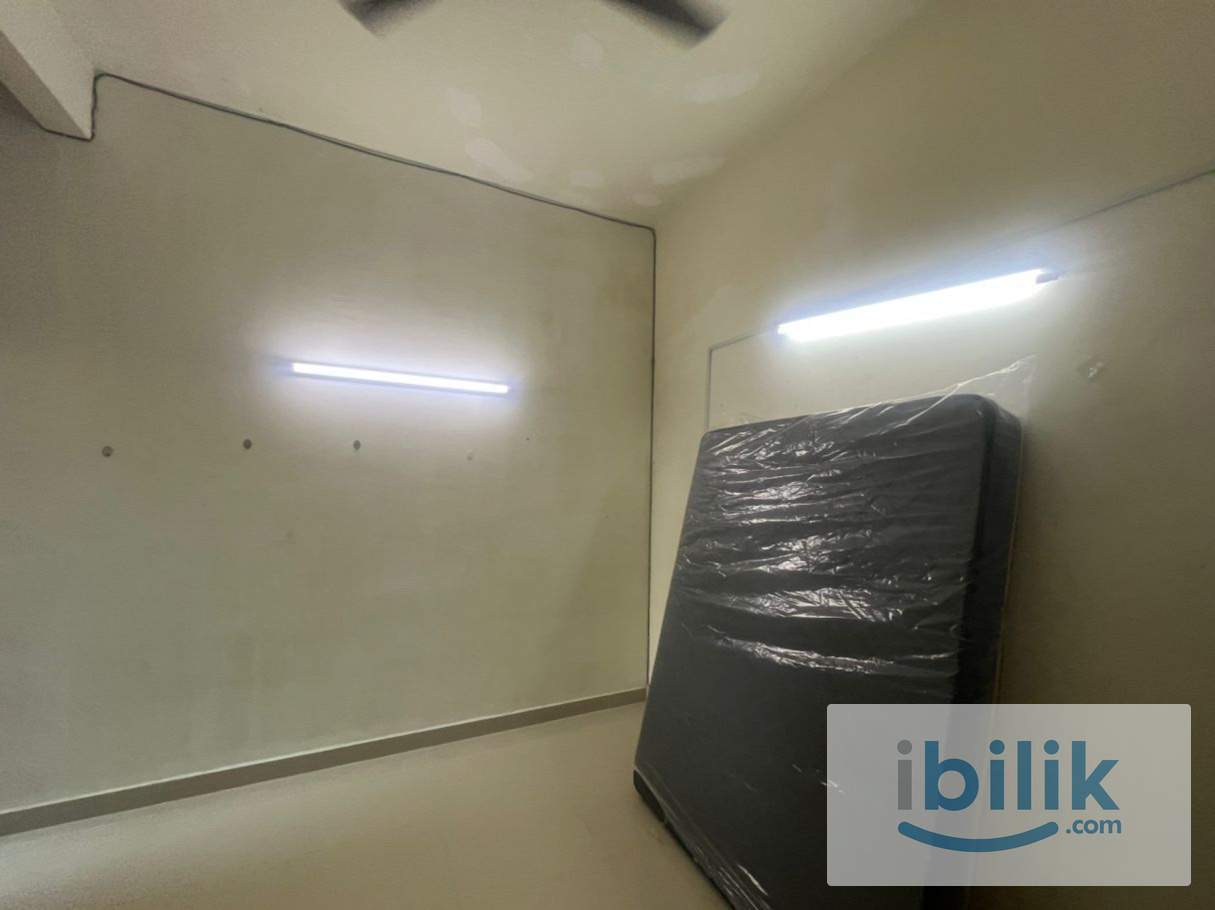 🌿 Relax & Stay Comfortable – Rooms Available in Shah Alam - Image 1