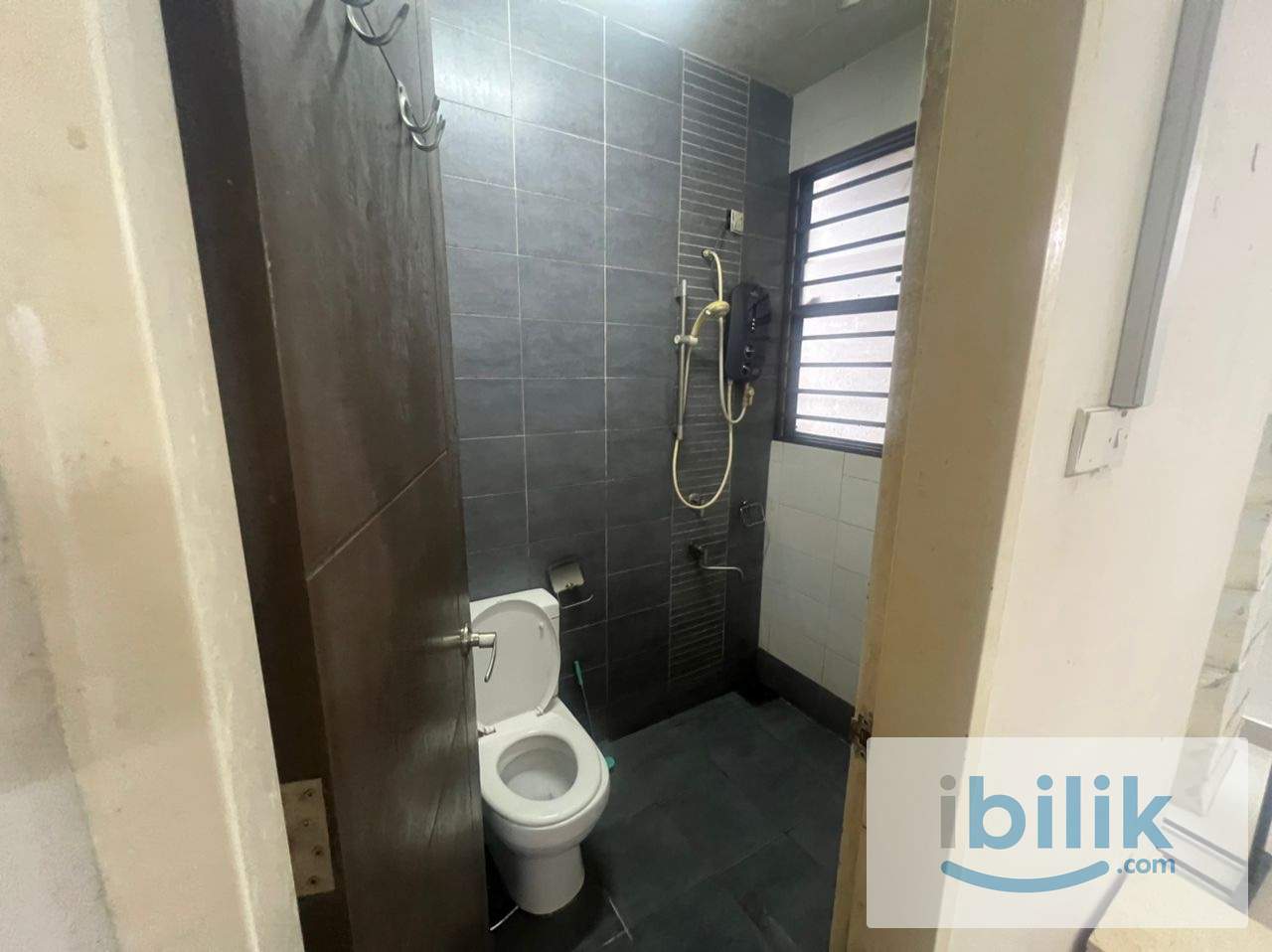 🌿 Relax & Stay Comfortable – Rooms Available in Shah Alam - Image 4