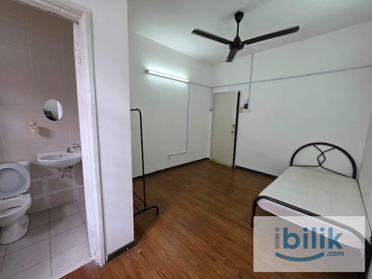 🌿 Relax & Stay Comfortable – Rooms Available in Shah Alam - Image 2
