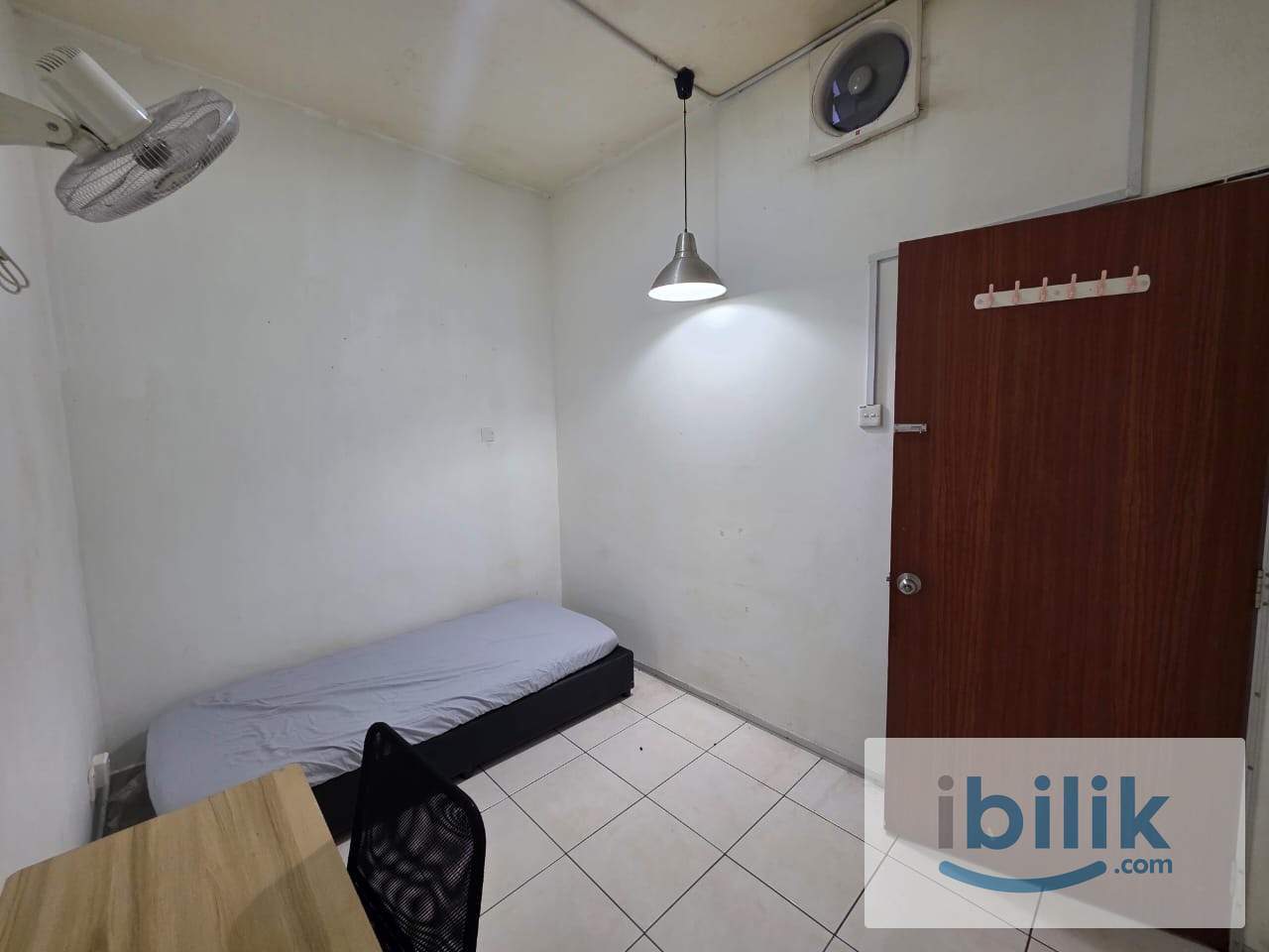 🌿 Relax & Stay Comfortable – Rooms Available in Subang Jaya - Image 1