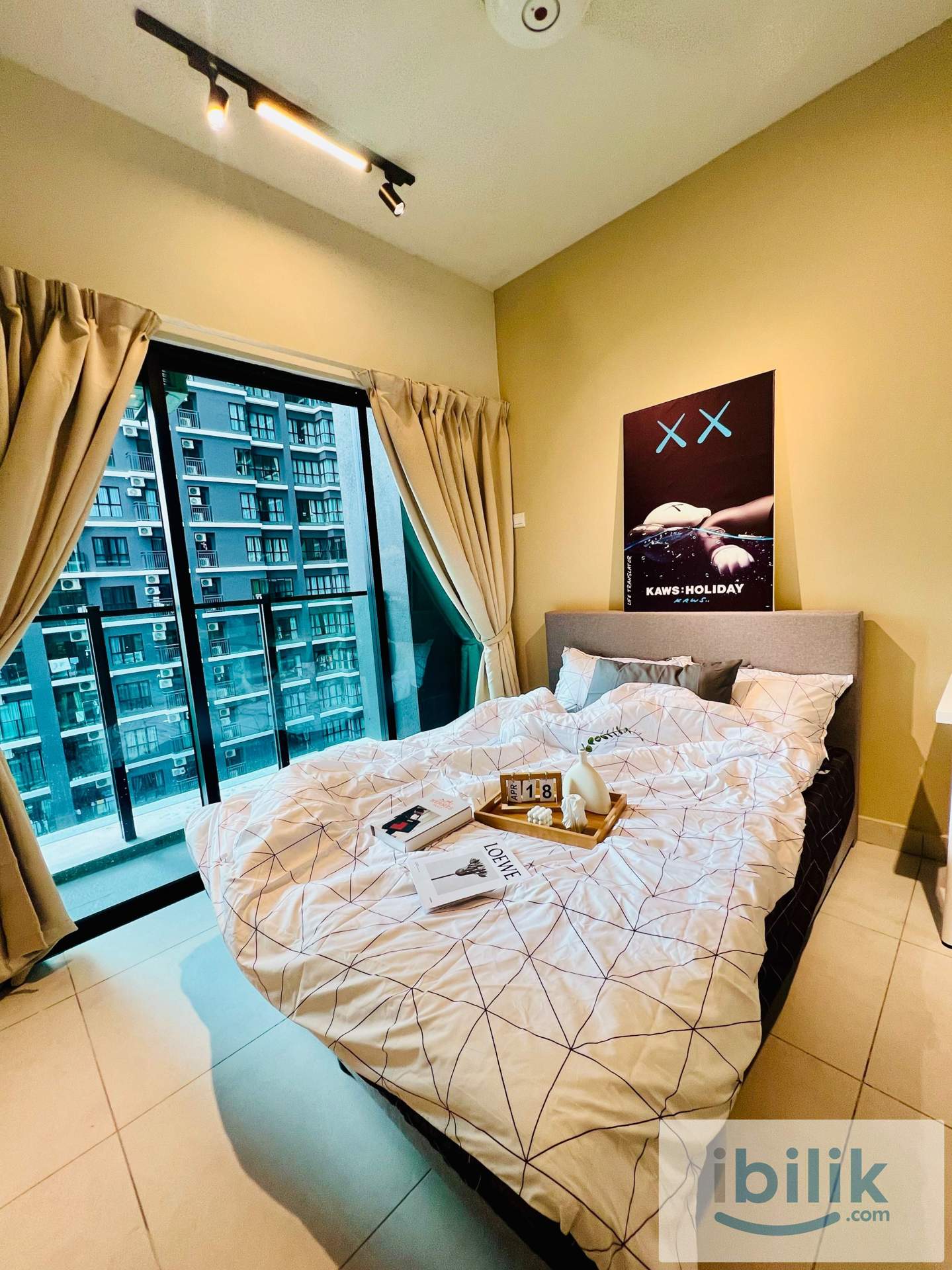 Majestic Maxim ｜ Balcony Room - Image 1