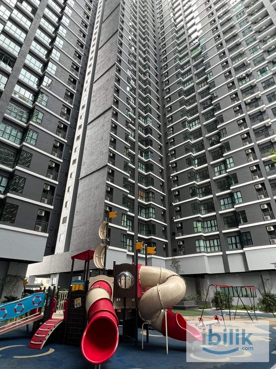 [Master Room] Maxim Majestic , 5 min to UCSI, 1 min to MRT Connaught [Fully+AC] - Image 4