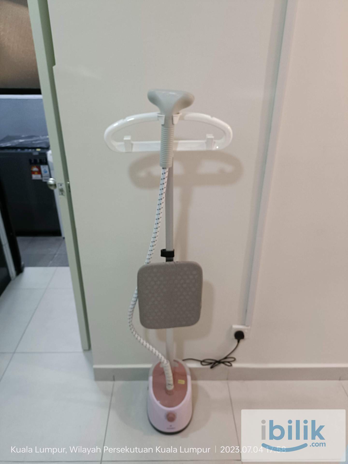 [Master Room] Maxim Majestic , 5 min to UCSI, 1 min to MRT Connaught [Fully+AC] - Image 6