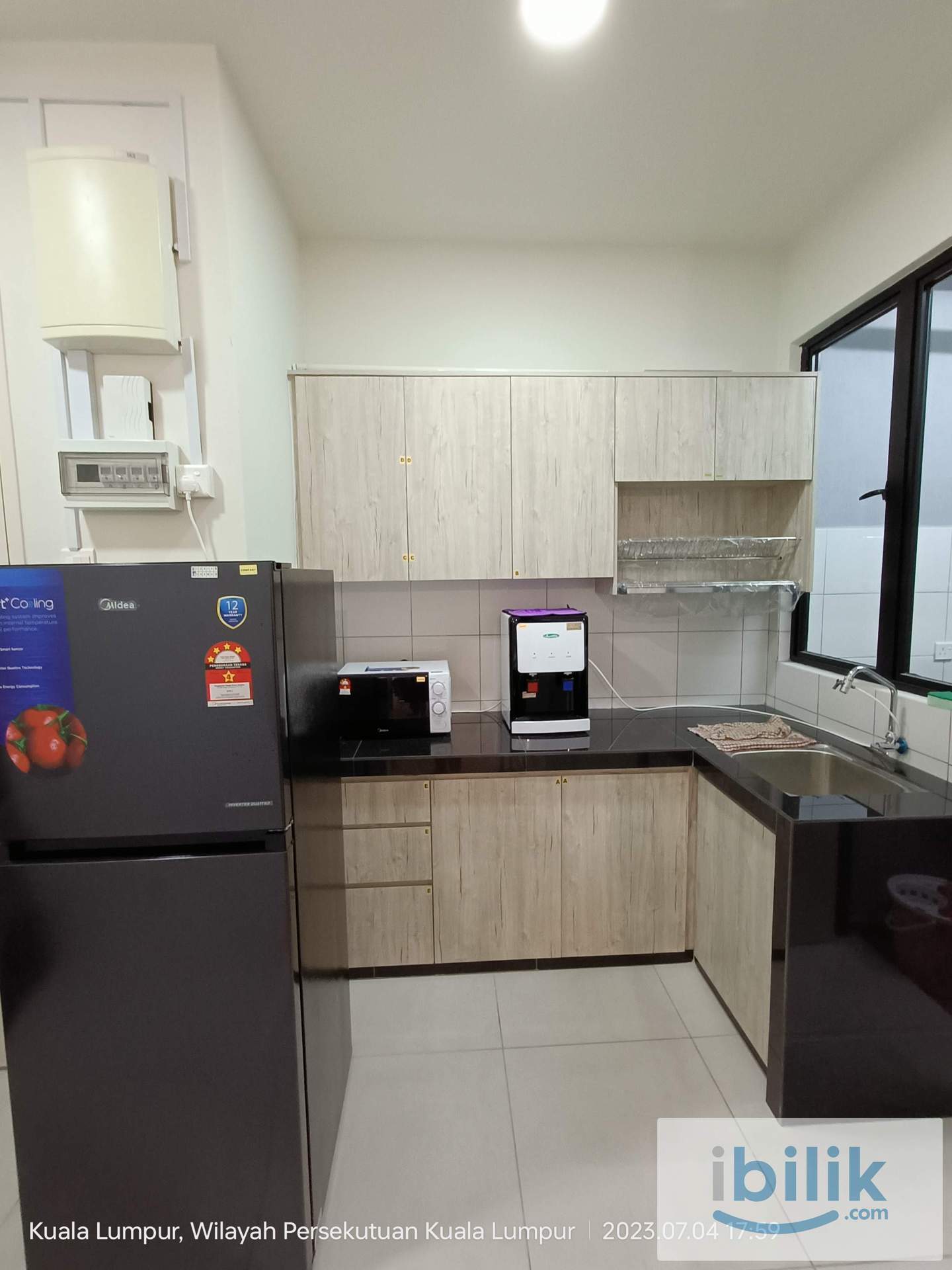 [Master Room] Maxim Majestic , 5 min to UCSI, 1 min to MRT Connaught [Fully+AC] - Image 7