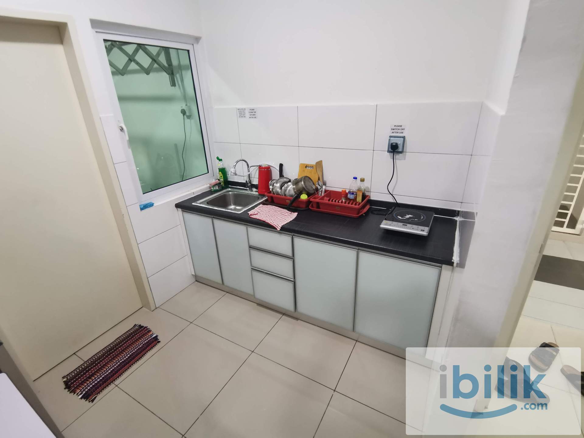 [Master Queen Bedroom ] Holmes 1, Bandar Tun Razak, HUKM, PPUKM, Taman midah[Fully + AC] - Image 4