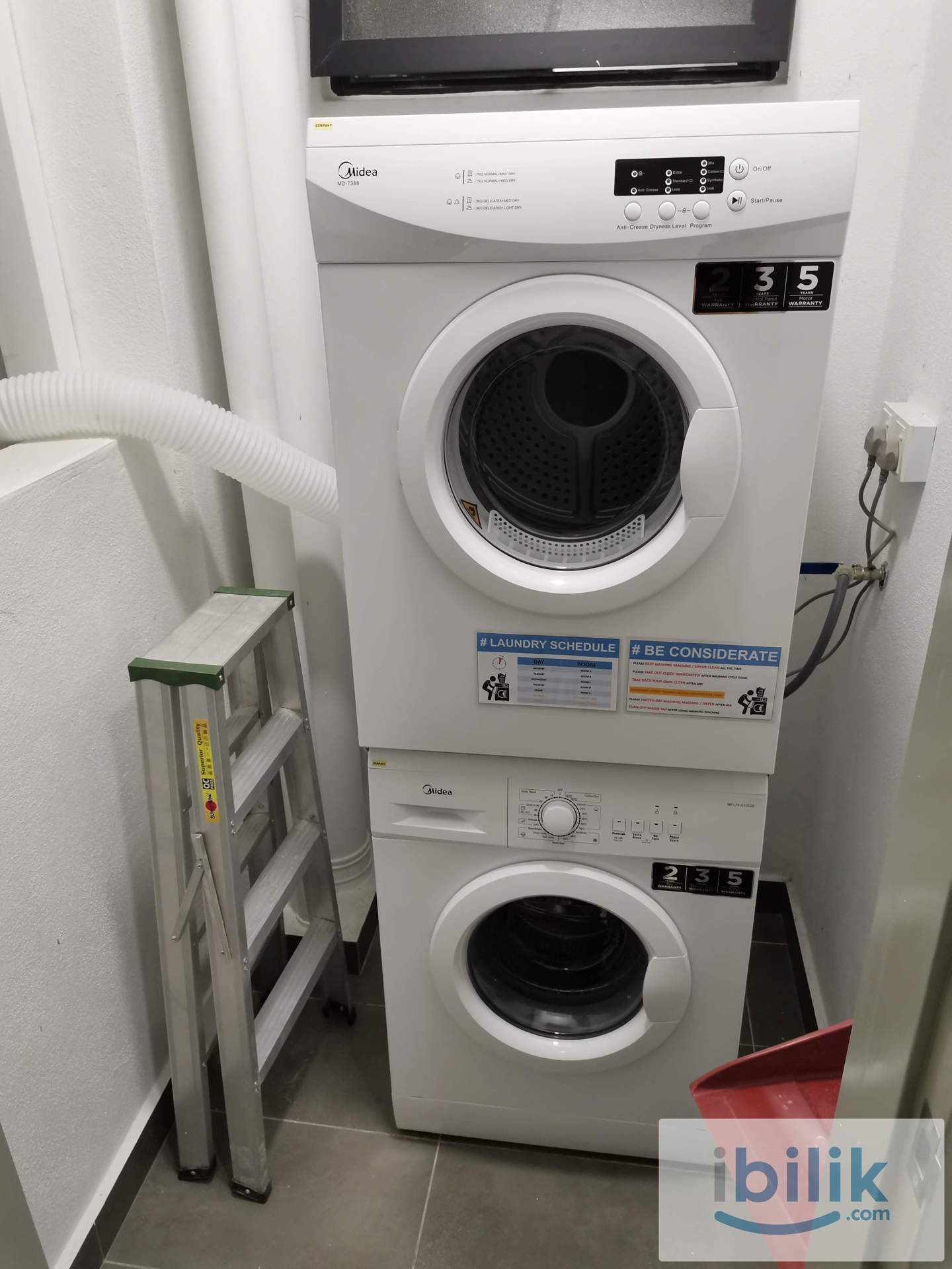 [Middle Bedroom] Hamstead , 7min to UCSI University, Near Hukm, TBS, Desa Tun Razak [Fully + AC] - Image 3