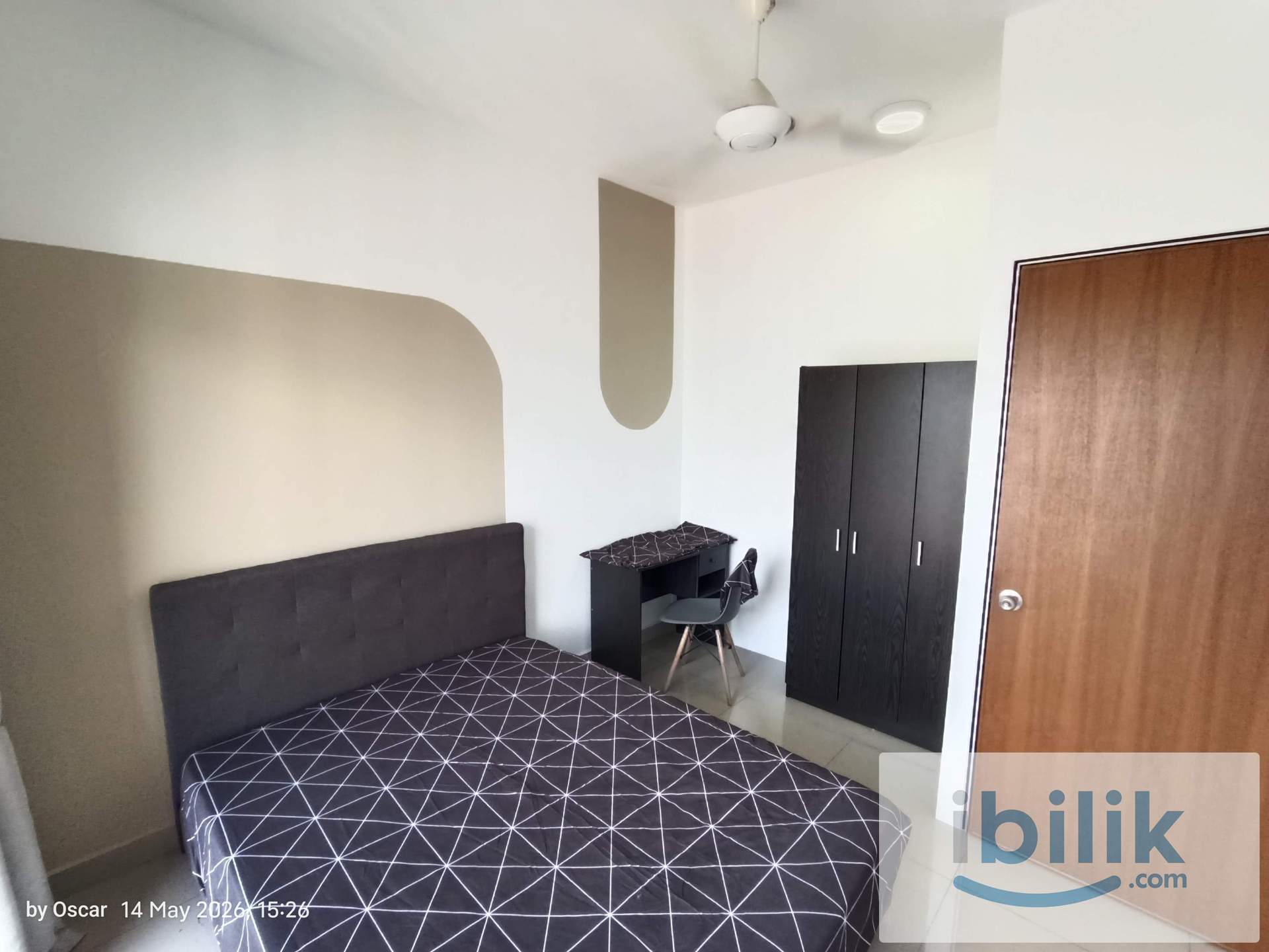[Middle Bedroom] Hamstead , 7min to UCSI University, Near Hukm, TBS, Desa Tun Razak [Fully + AC] - Image 1