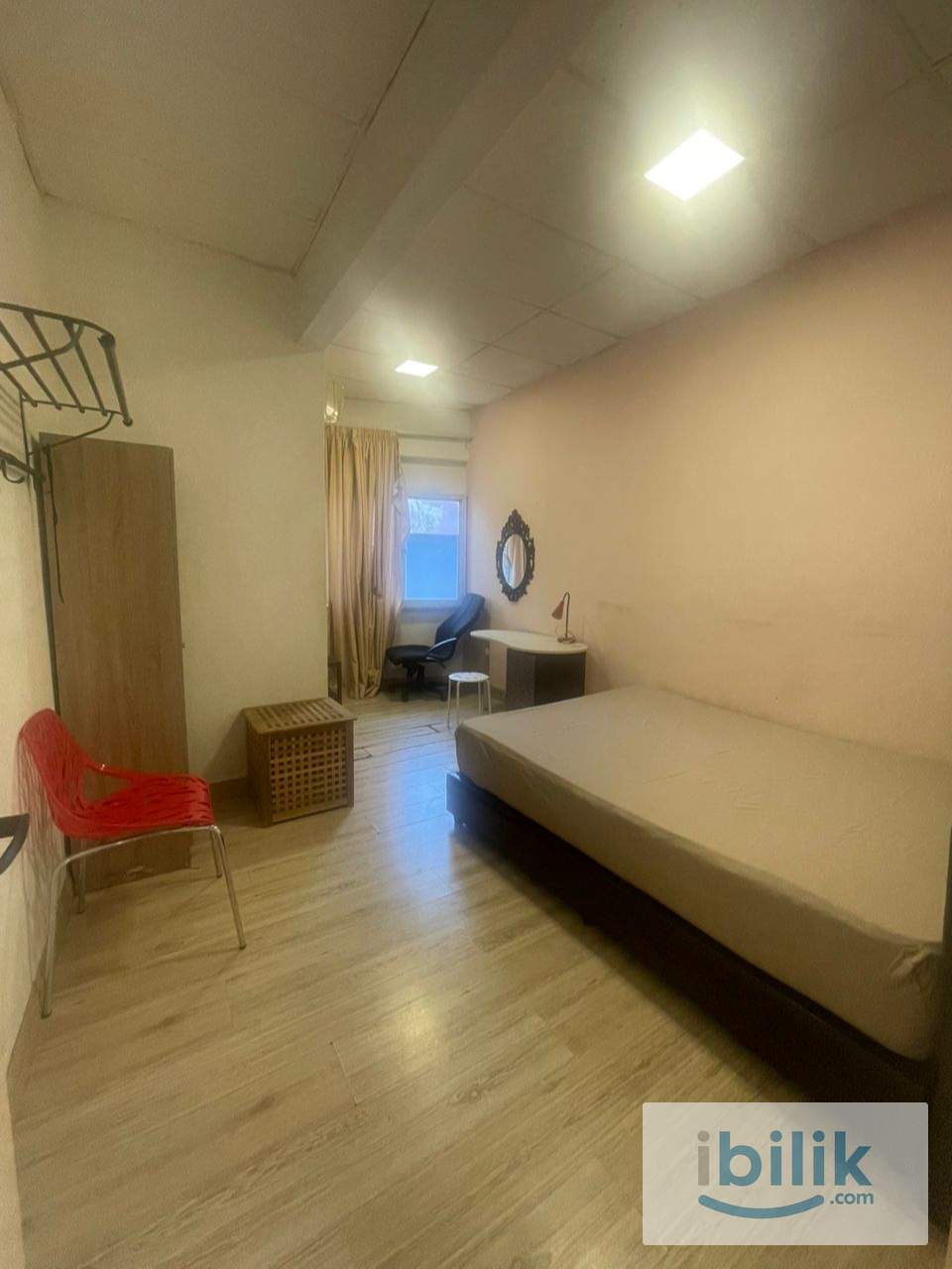 🏠 Hot Middle Room for Rent at Subang SS15 - Image 2