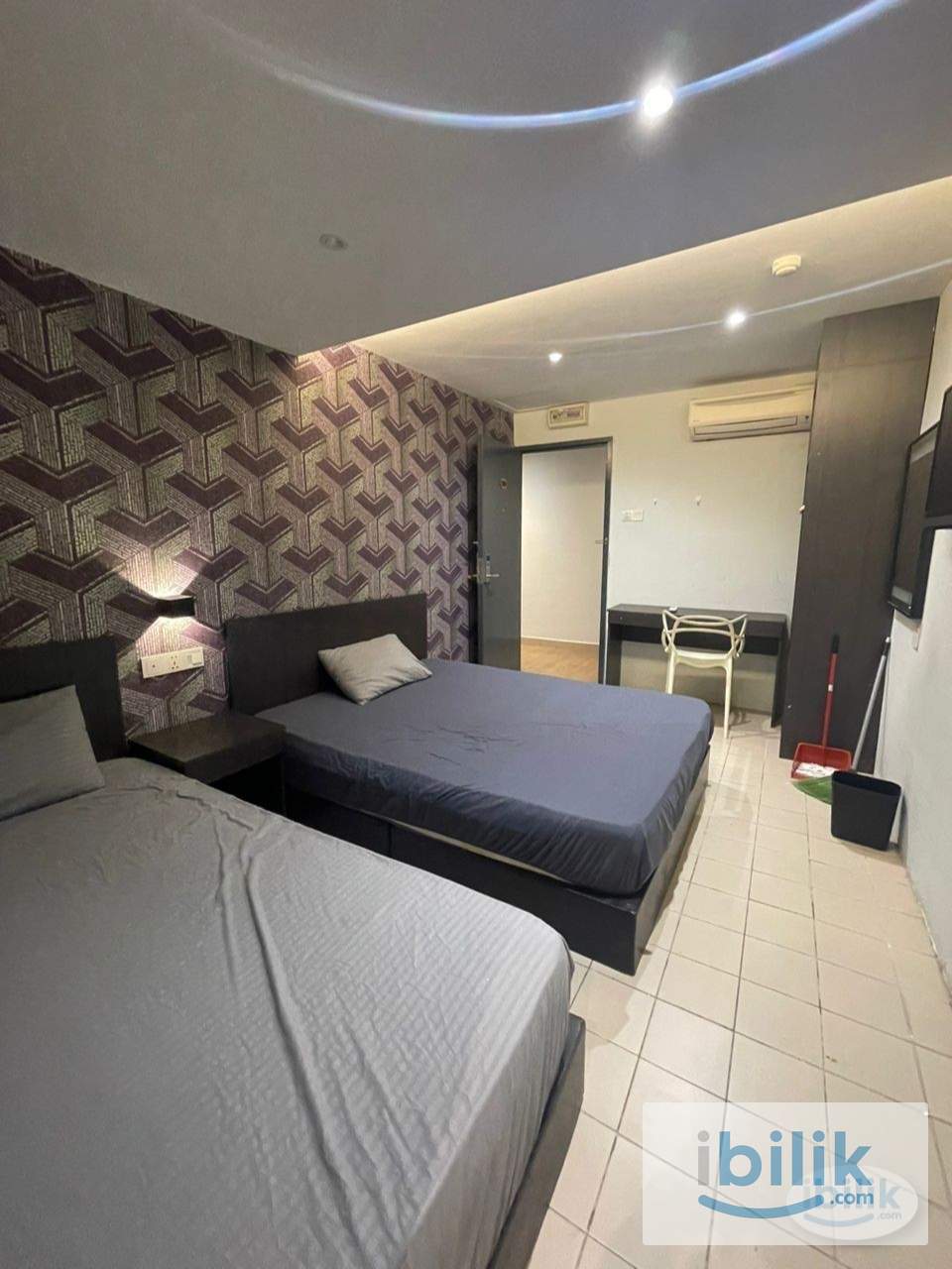 ‼️Limited middle room for rent at SS2 - Image 2